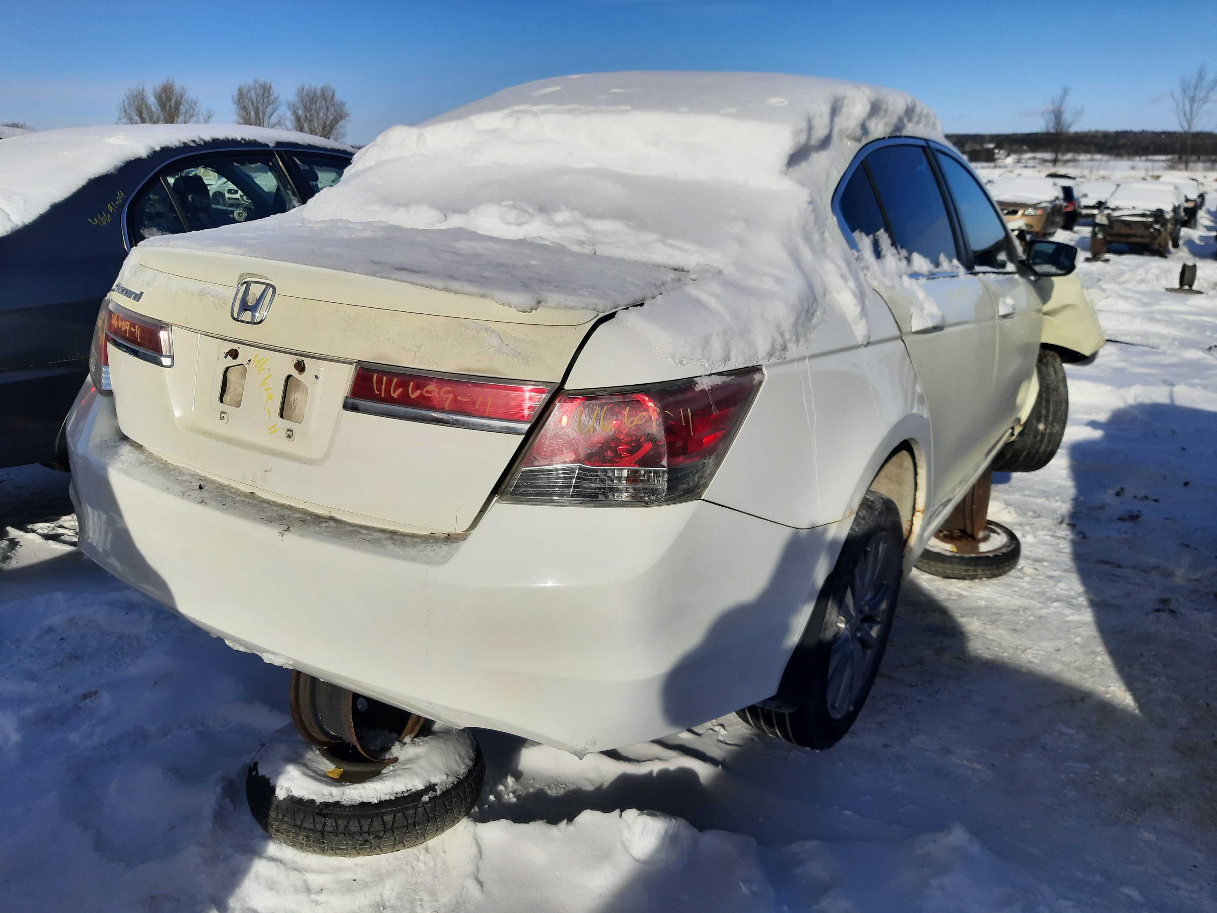 HONDA ACCORD 2011