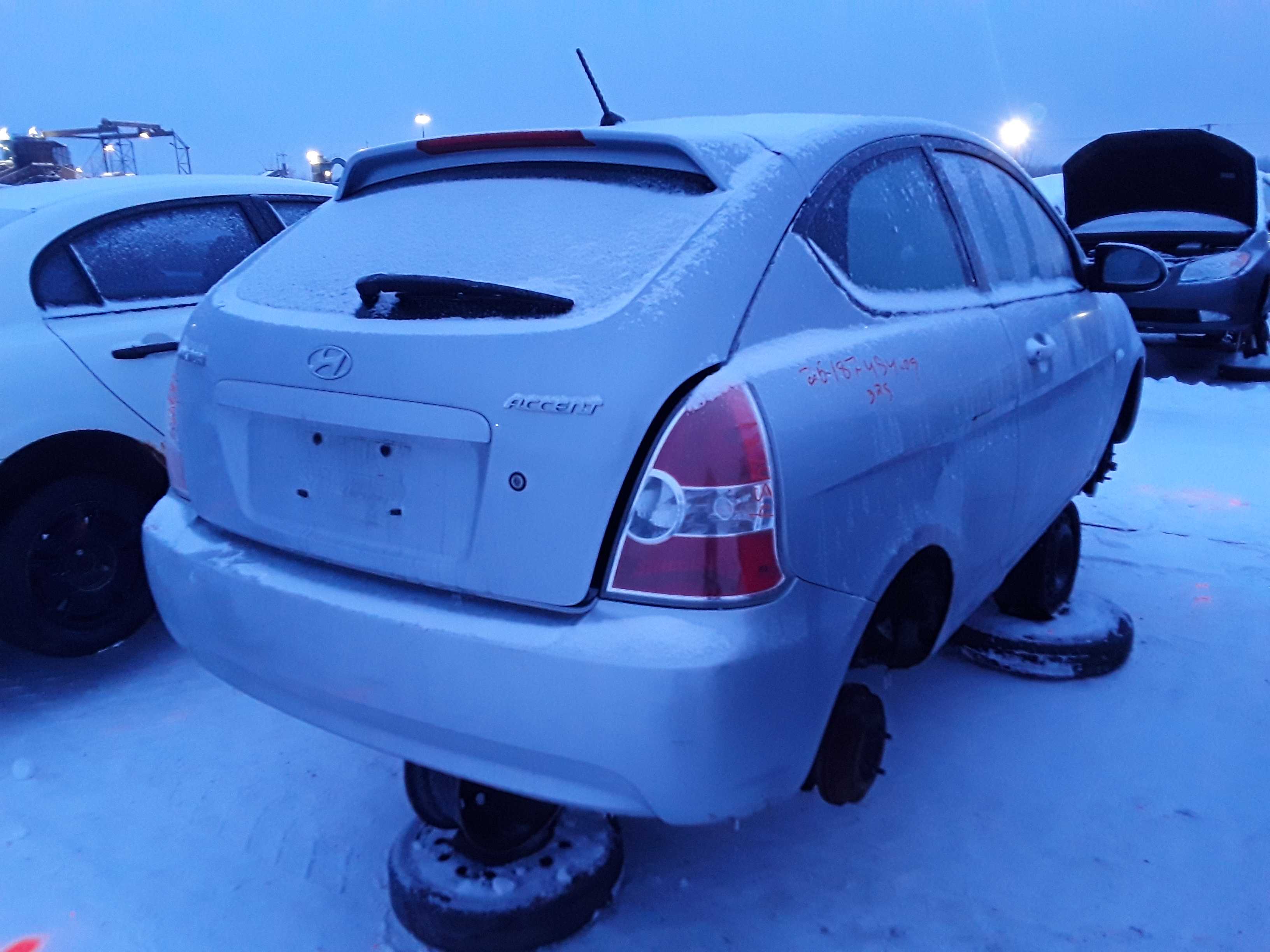 HYUNDAI ACCENT 2009
