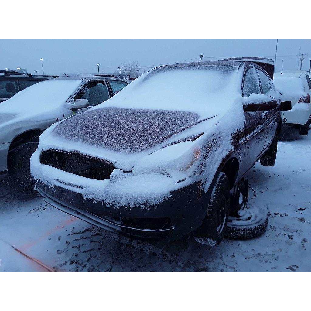 HYUNDAI ACCENT 2010