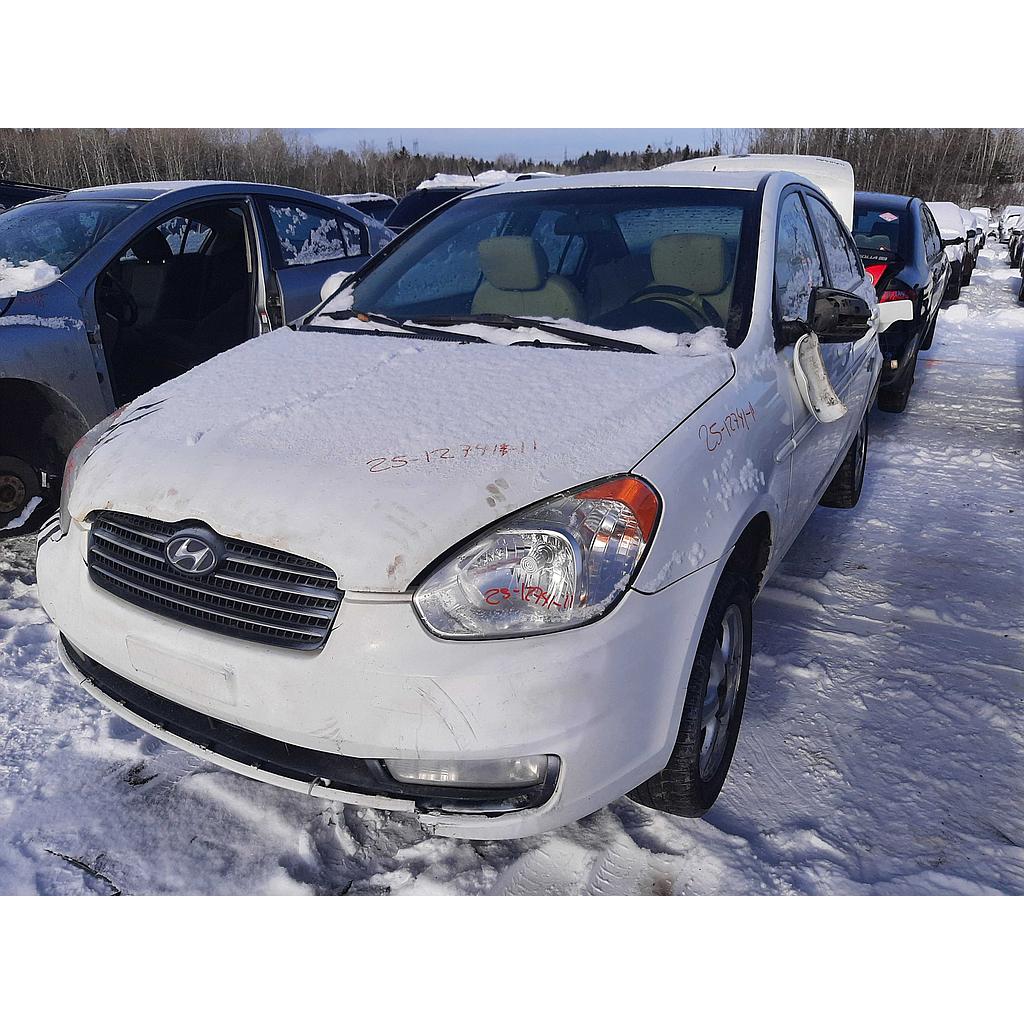 HYUNDAI ACCENT 2011