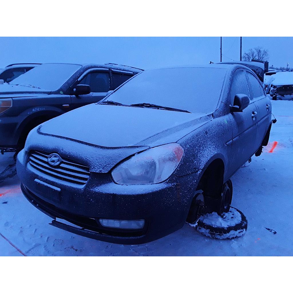 HYUNDAI ACCENT 2011