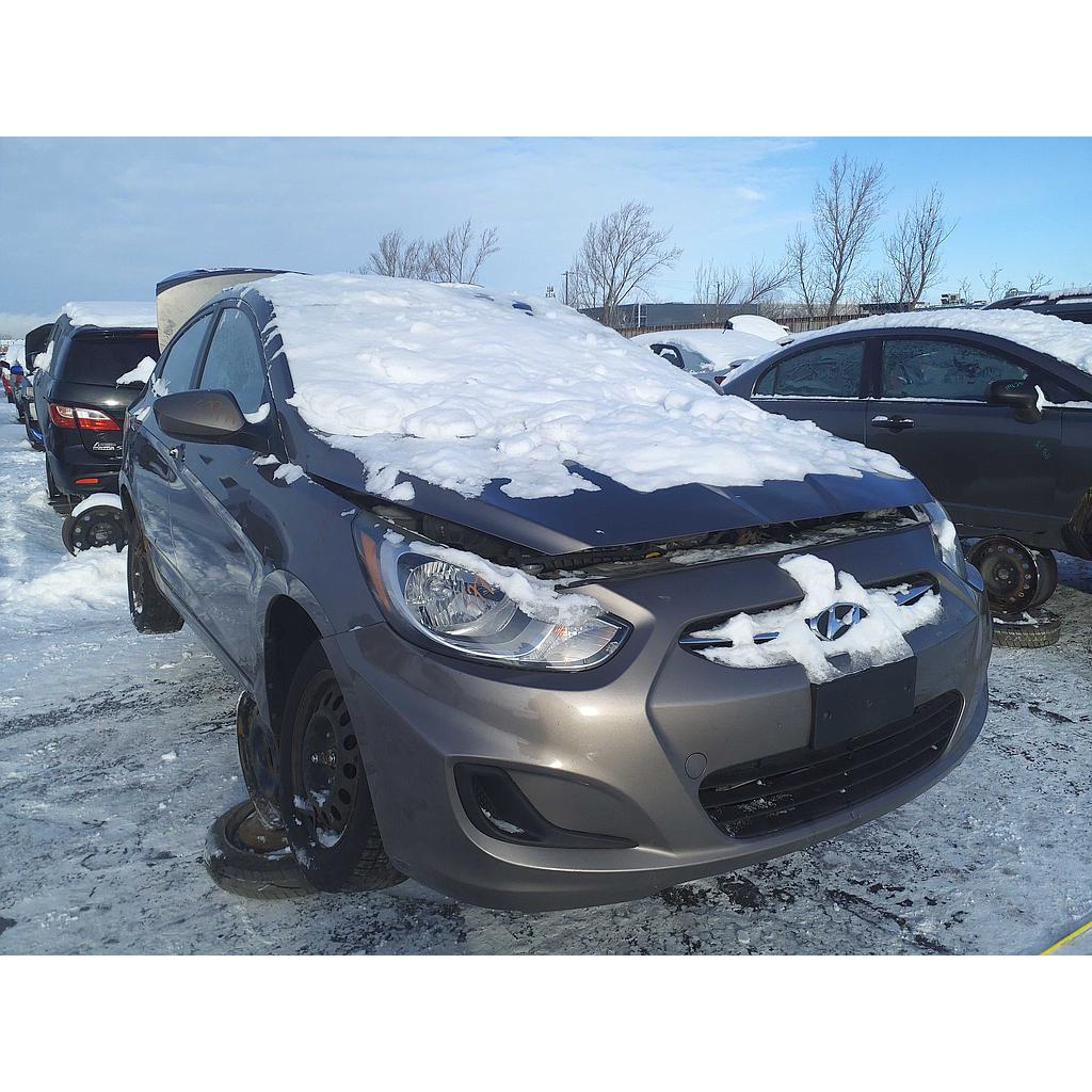 HYUNDAI ACCENT 2012
