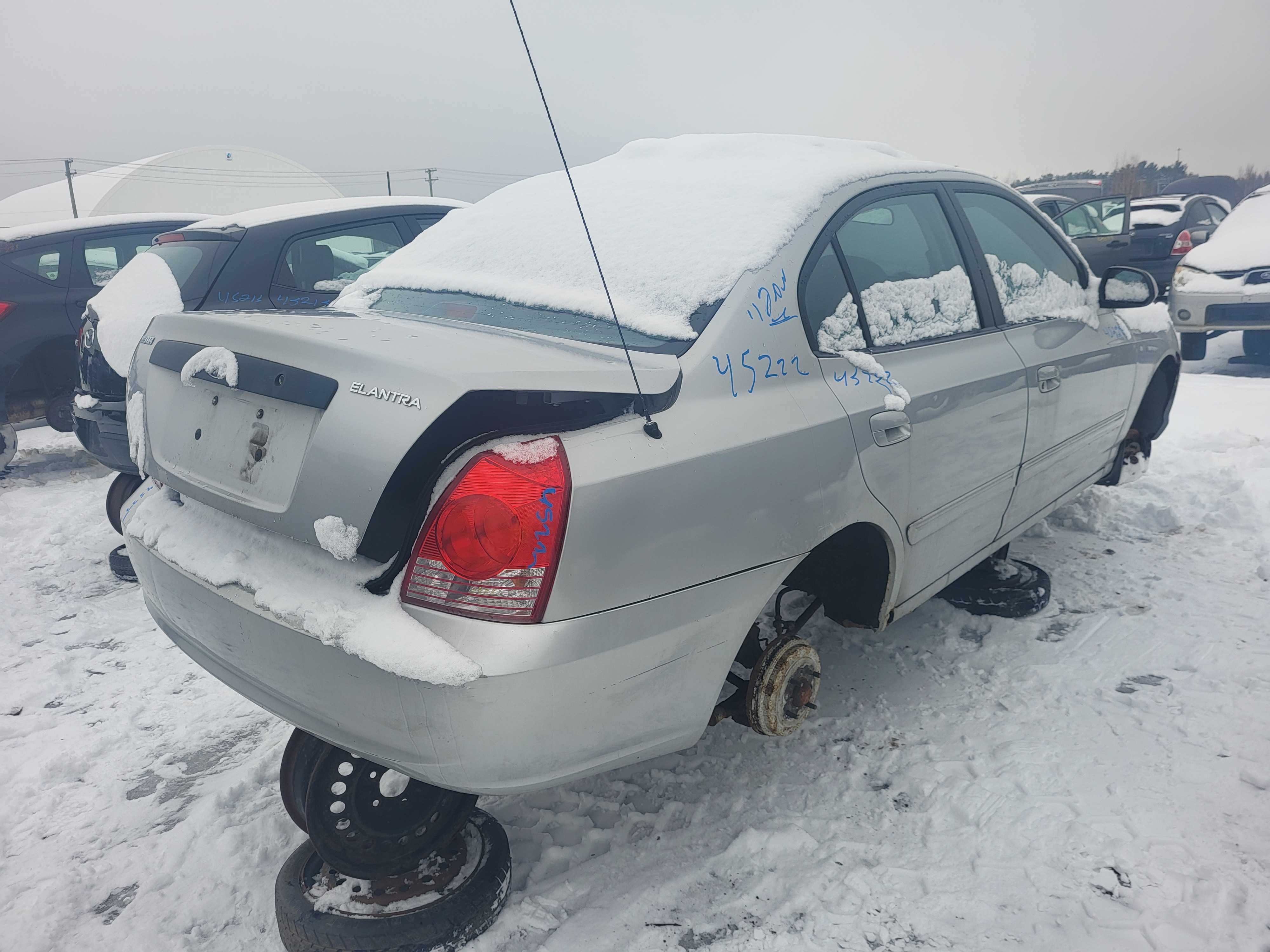 HYUNDAI ELANTRA 2005