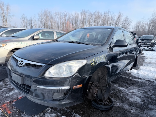 HYUNDAI ELANTRA 2011