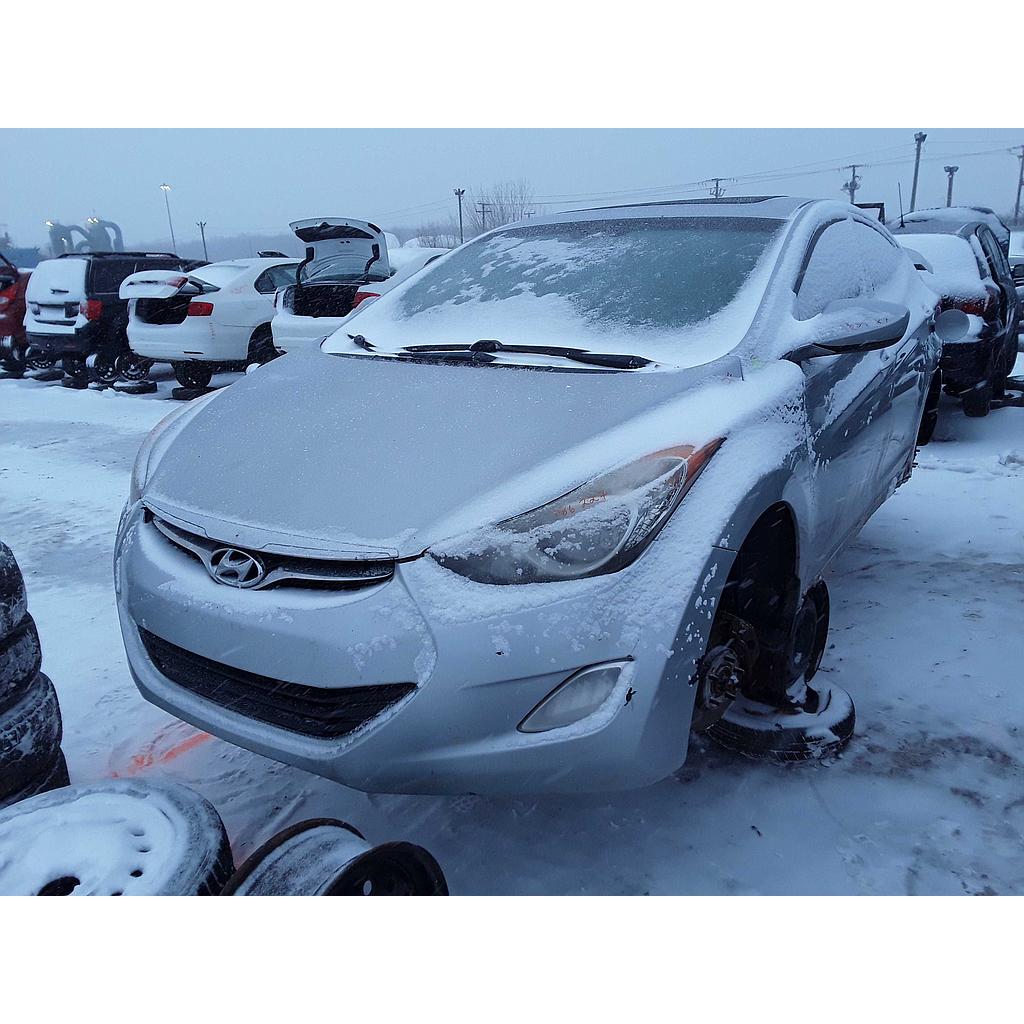 HYUNDAI ELANTRA 2011