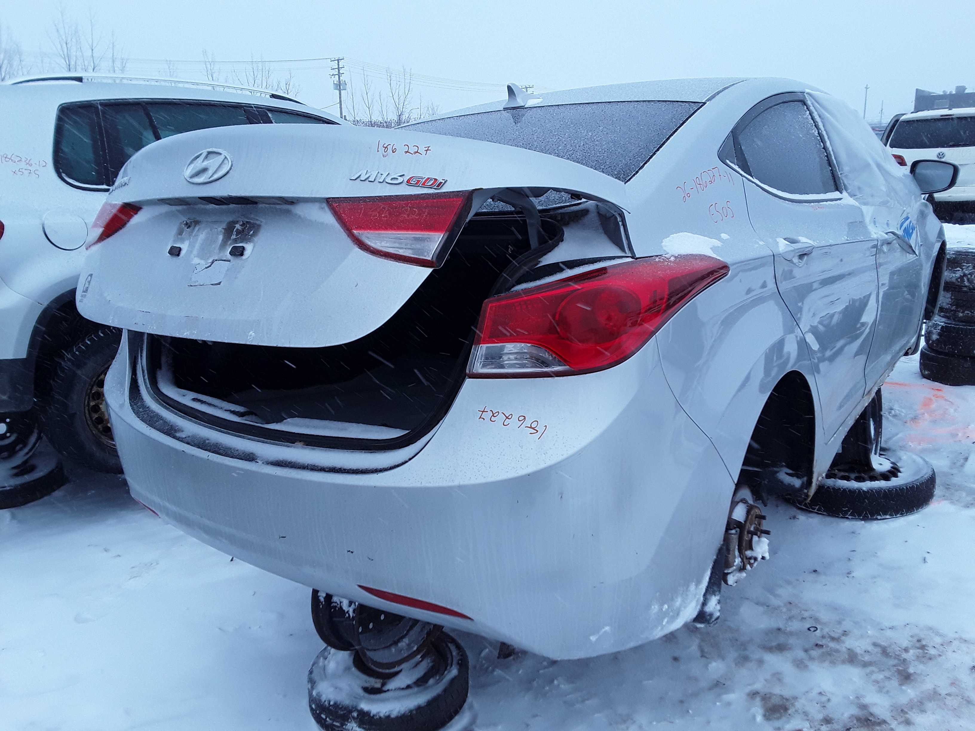 HYUNDAI ELANTRA 2011