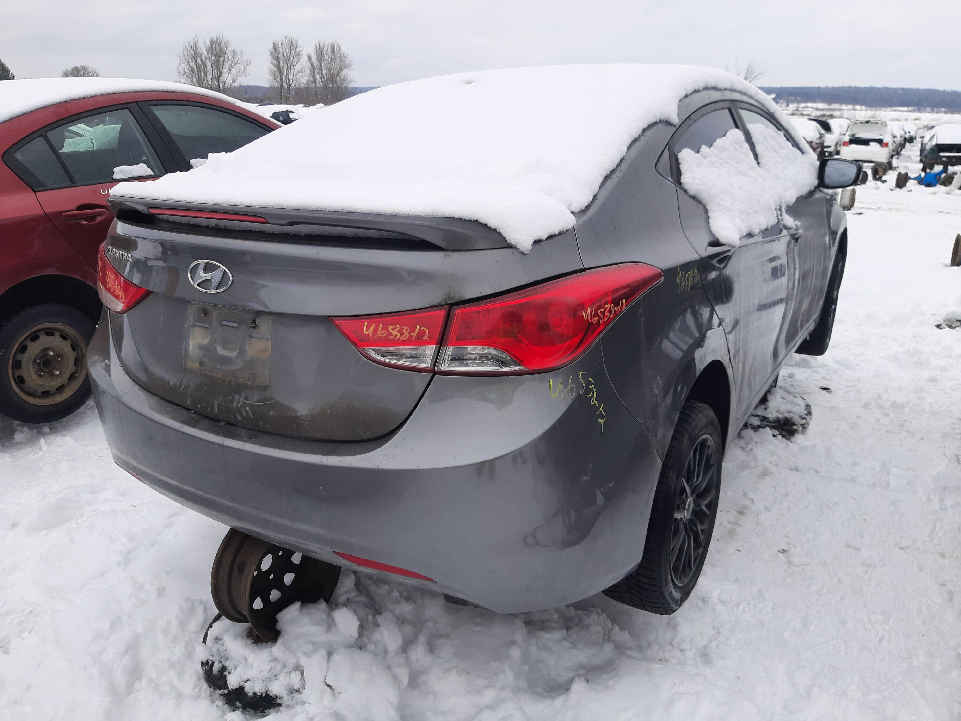 HYUNDAI ELANTRA 2012