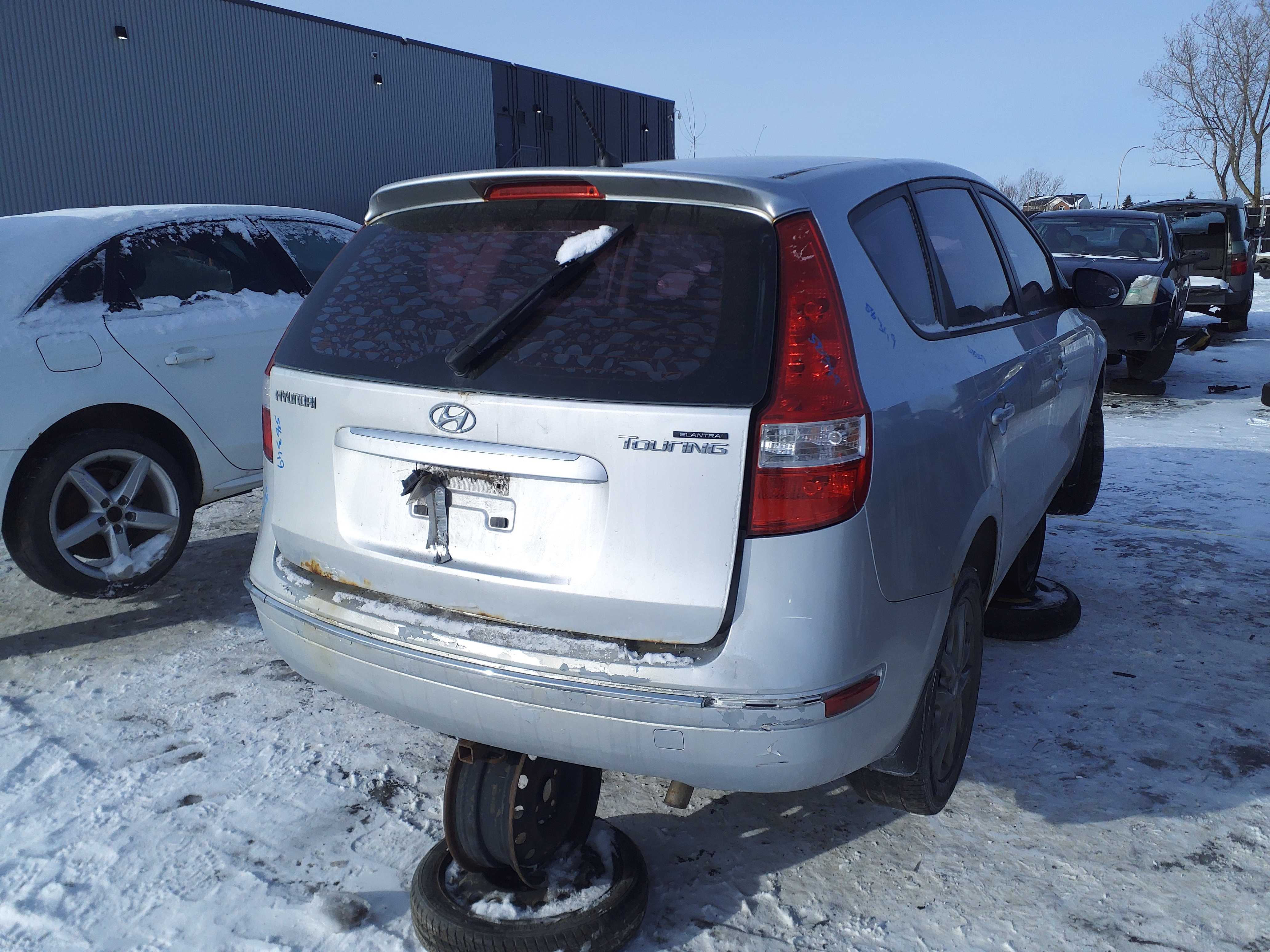 HYUNDAI ELANTRA 2012