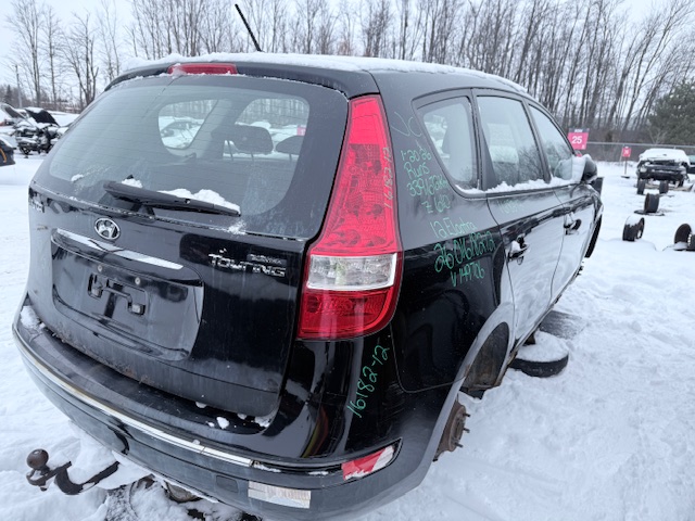 HYUNDAI ELANTRA 2012