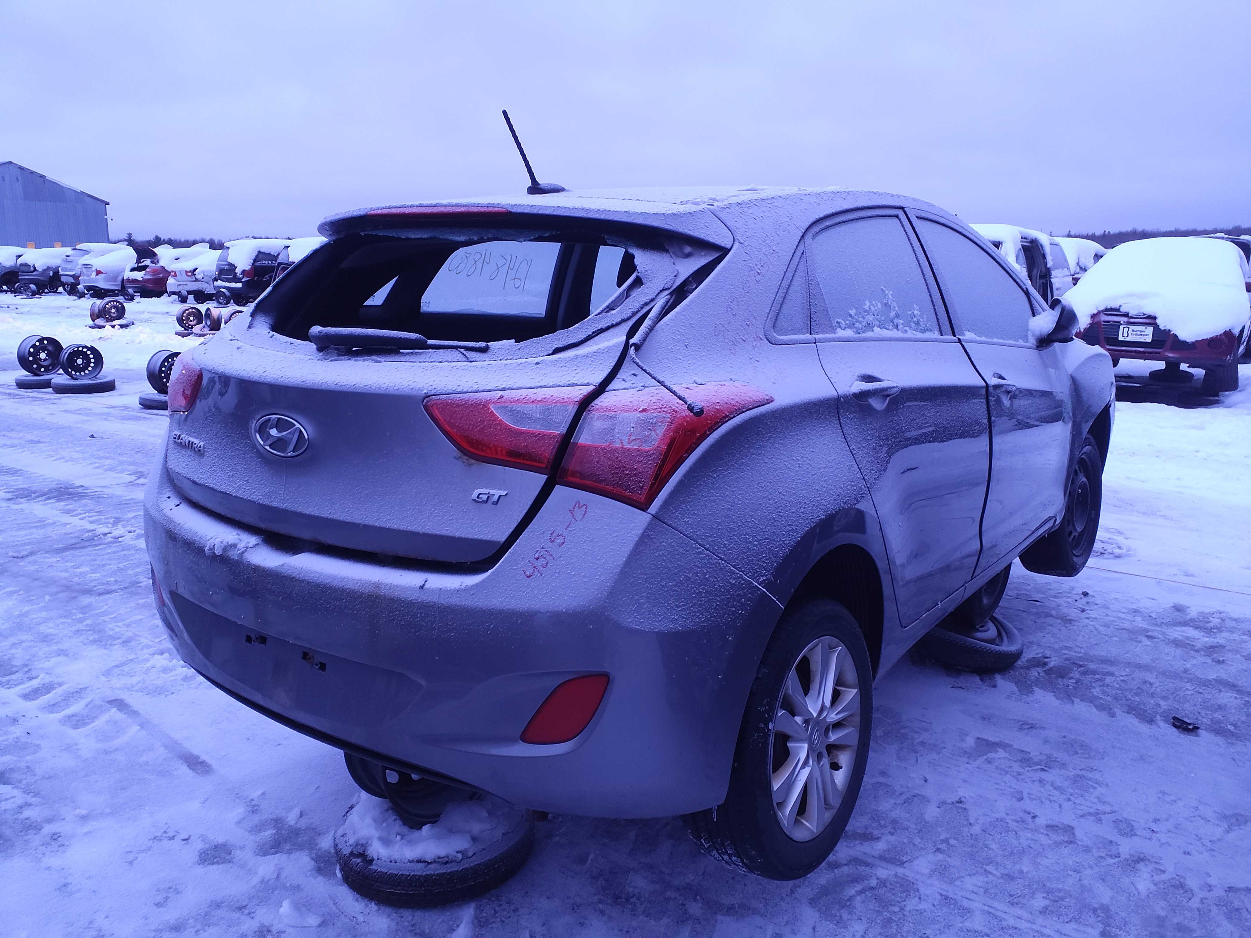 HYUNDAI ELANTRA 2013