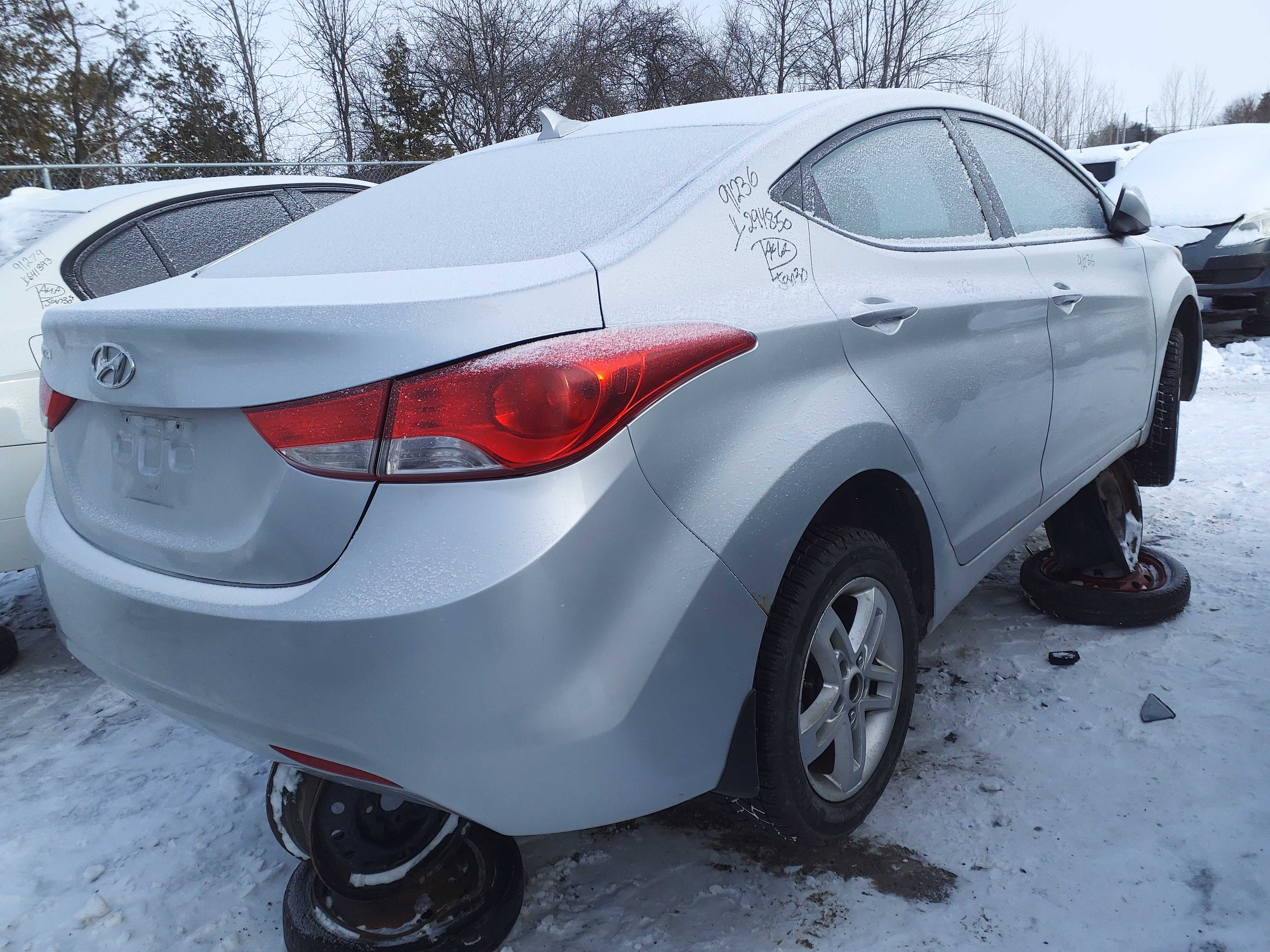 HYUNDAI ELANTRA 2013