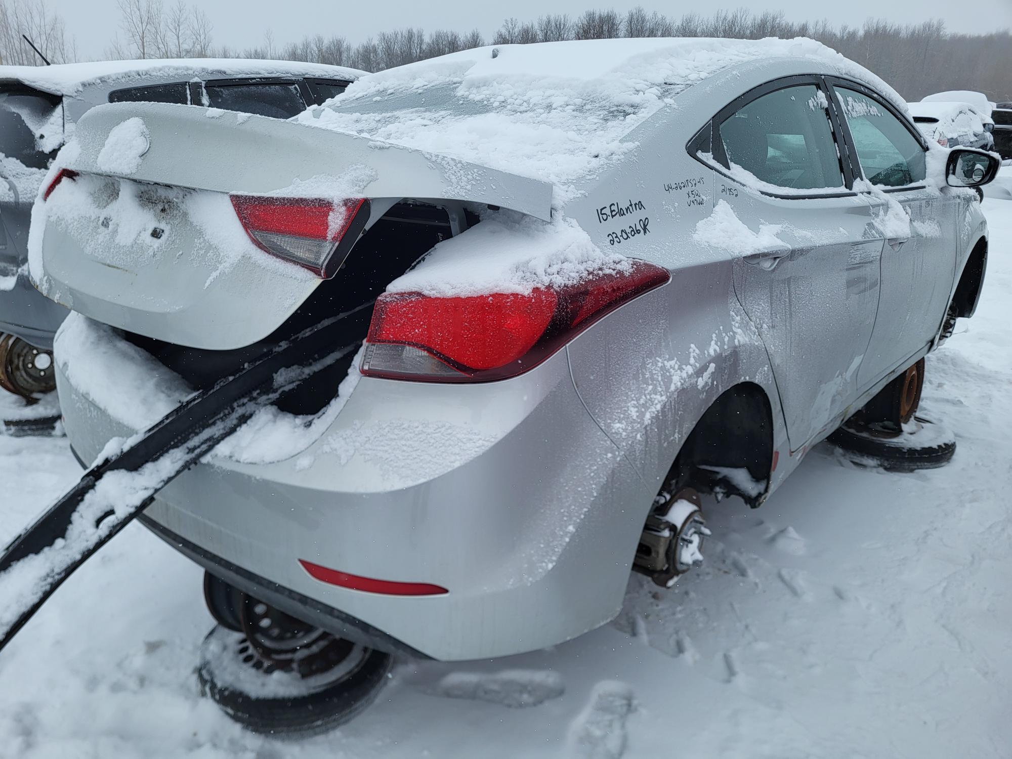 HYUNDAI ELANTRA 2015