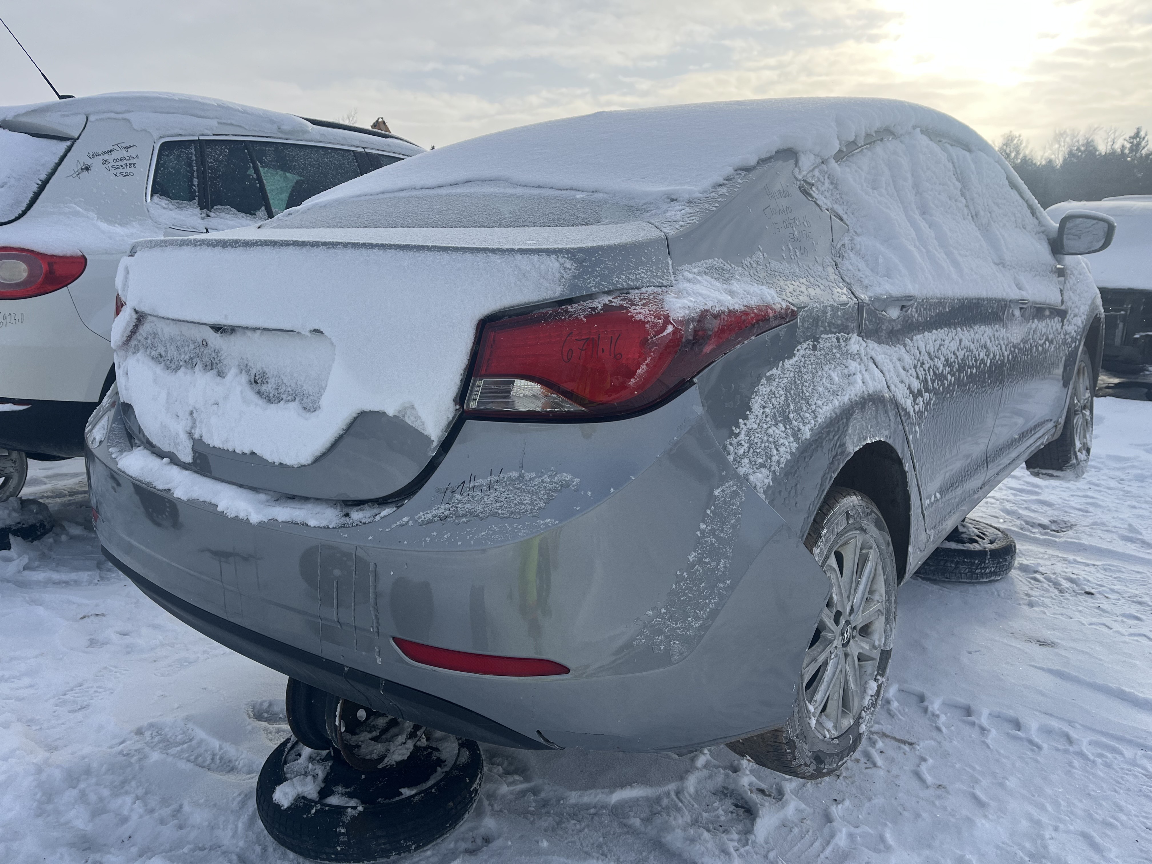 HYUNDAI ELANTRA 2016