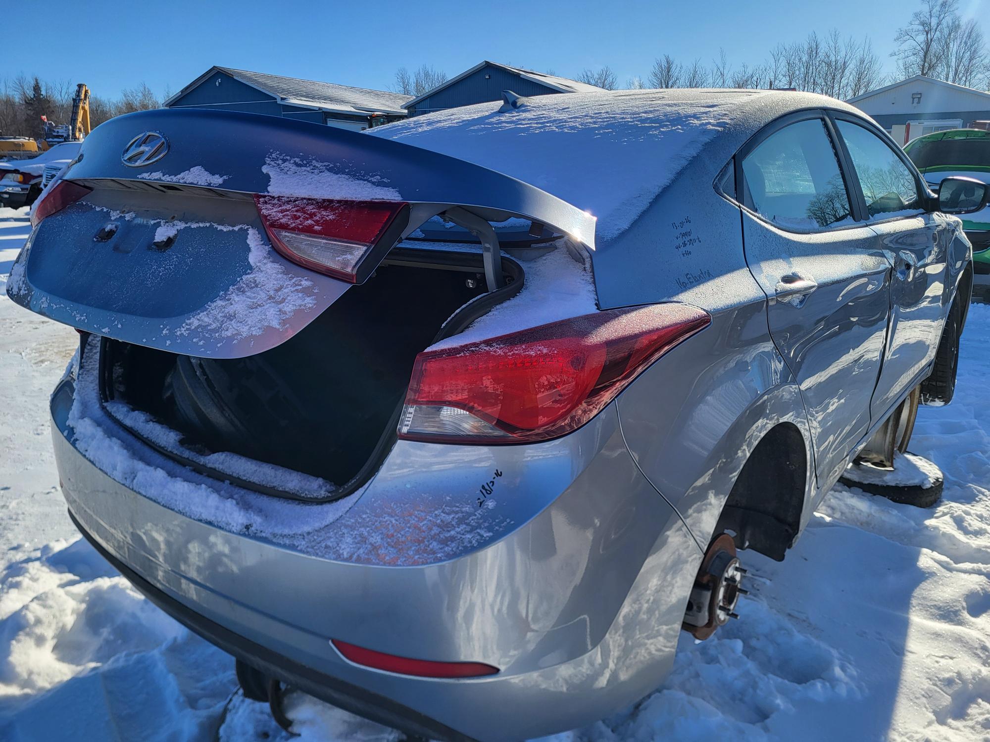 HYUNDAI ELANTRA 2016