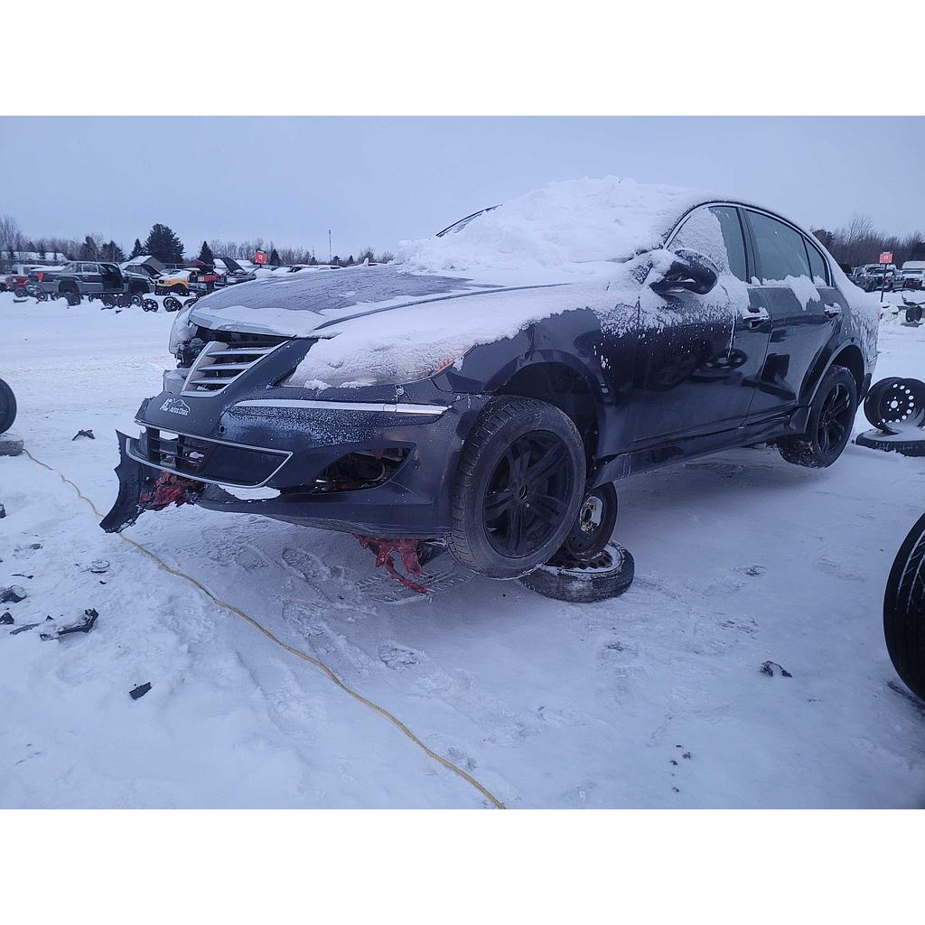 HYUNDAI GENESIS 2012