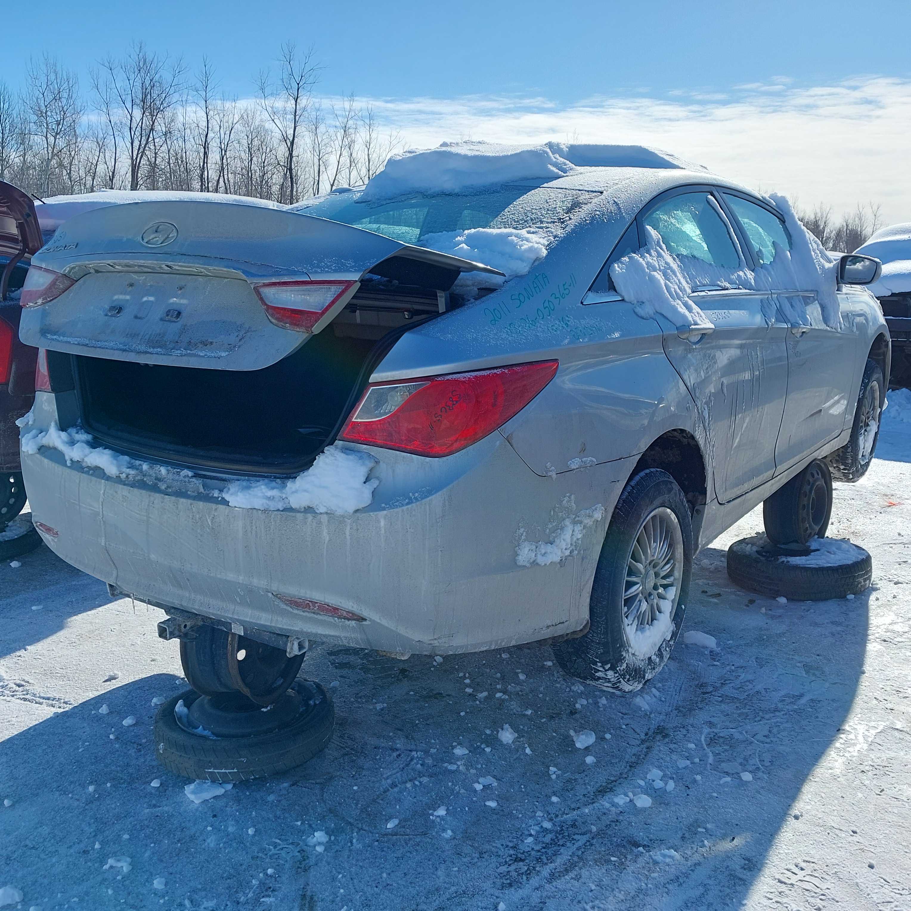 HYUNDAI SONATA 2011