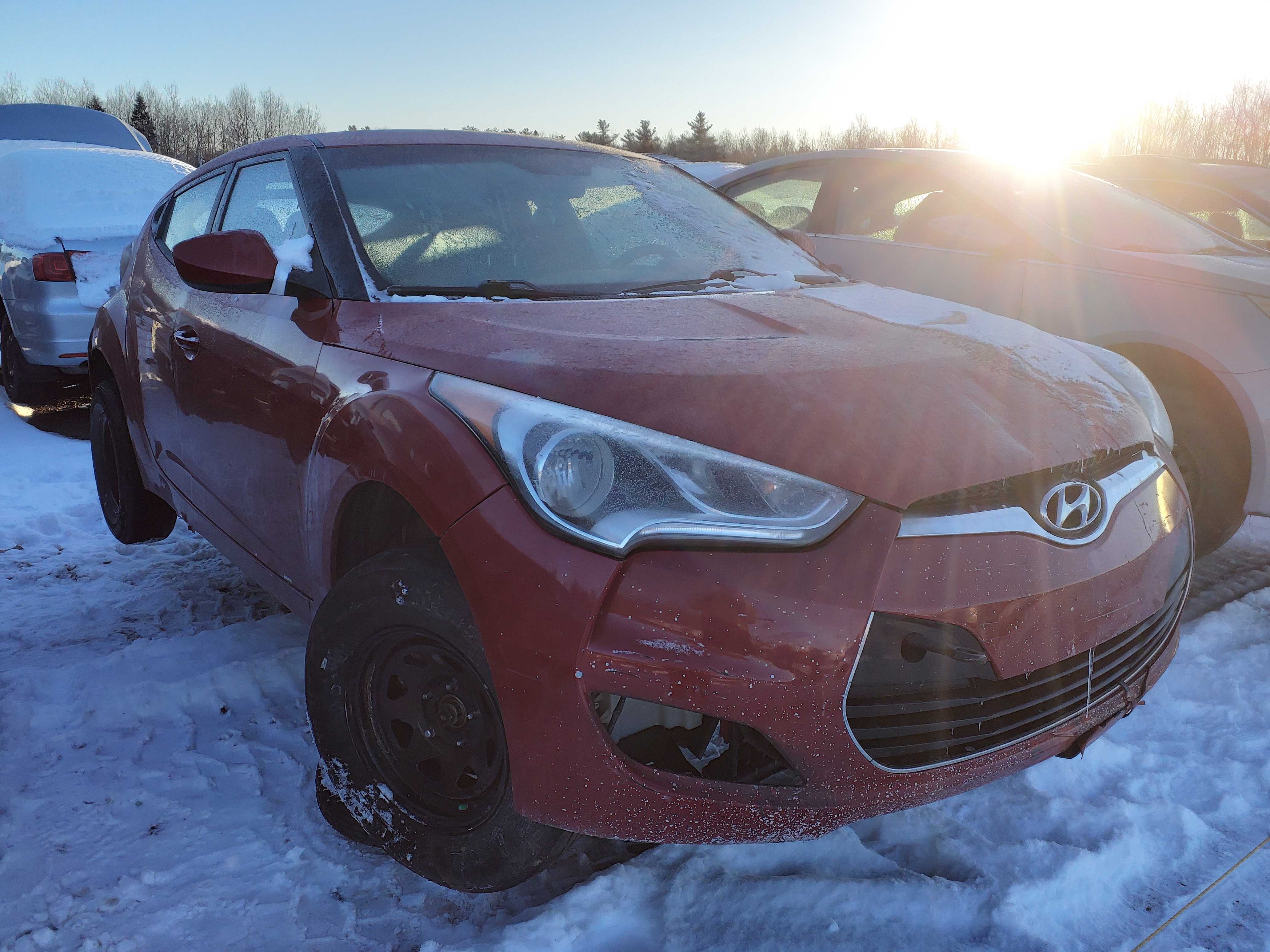 HYUNDAI VELOSTER 2012