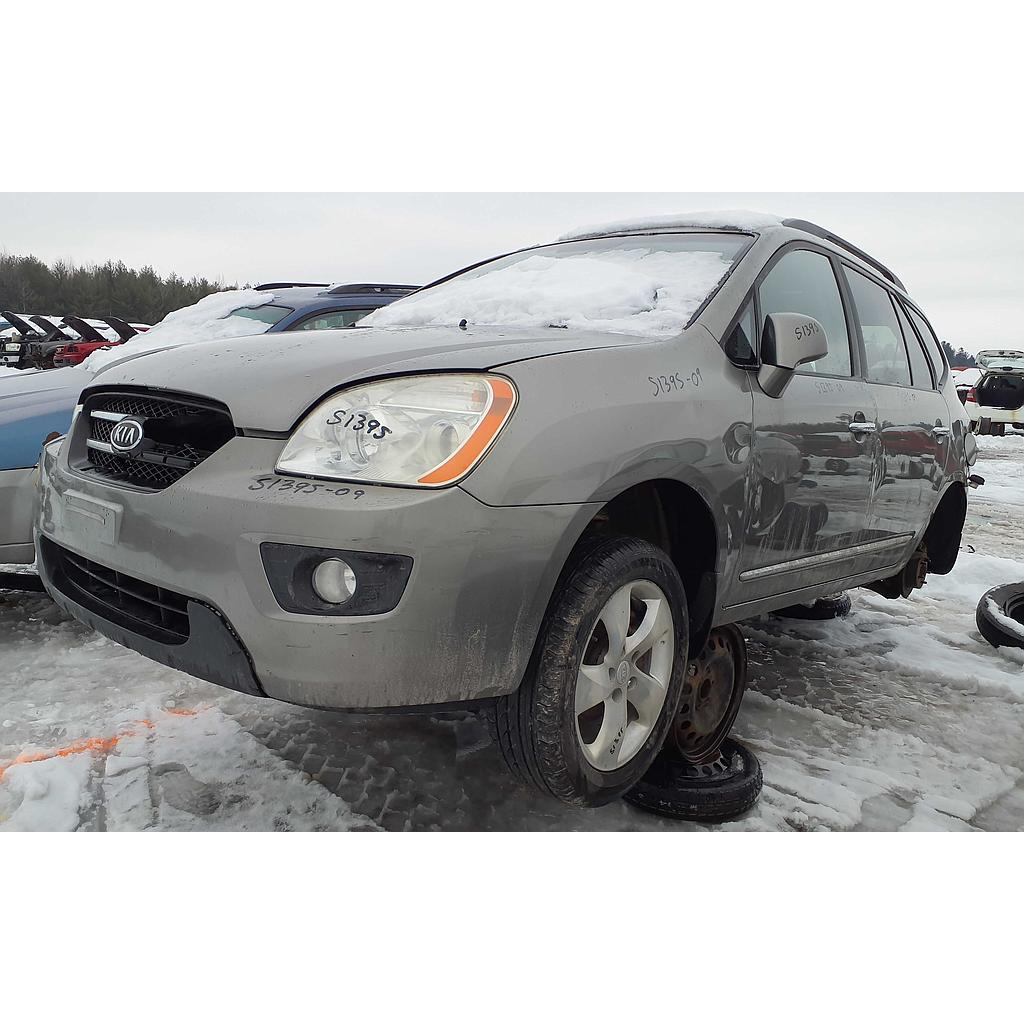 KIA RONDO 2009