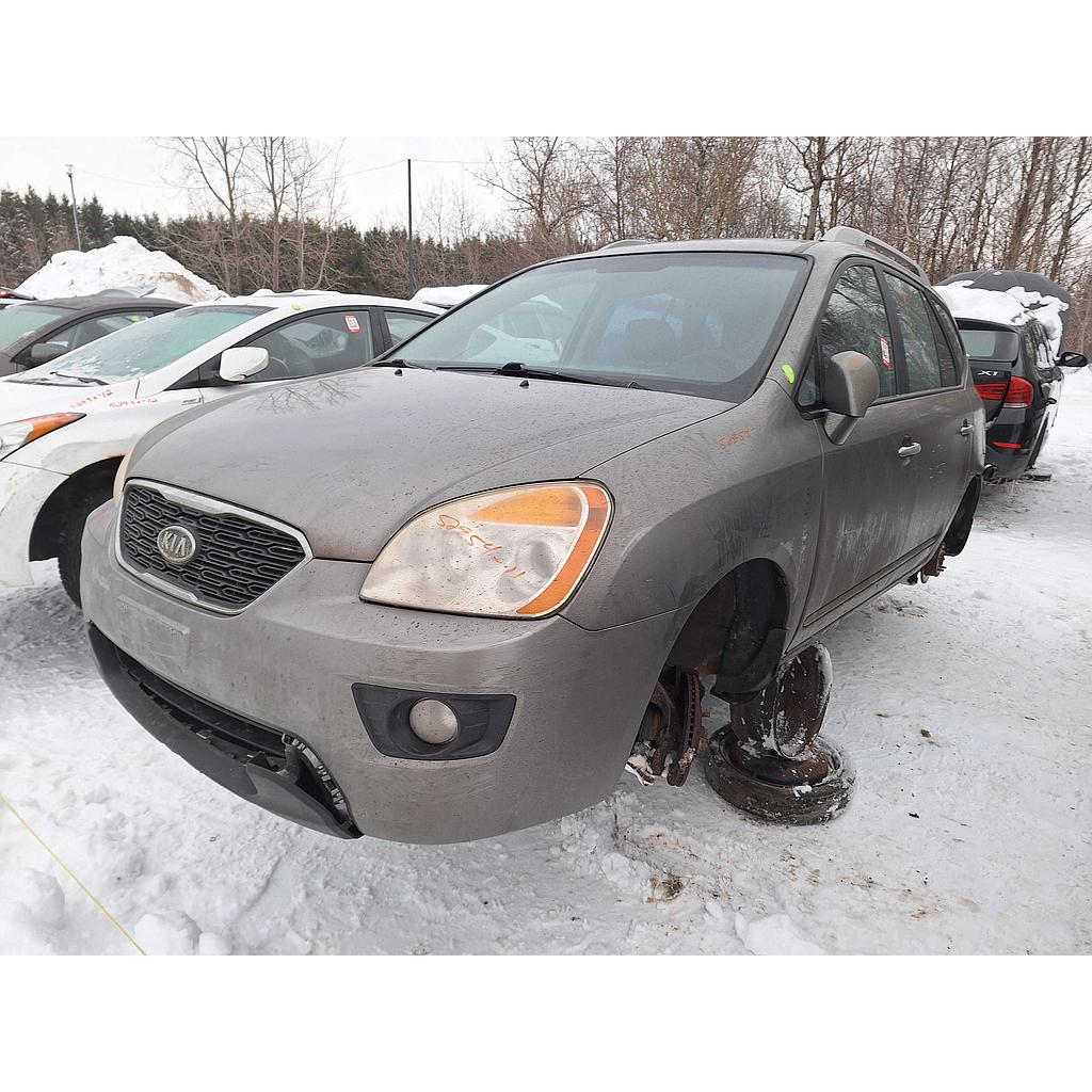 KIA RONDO 2011