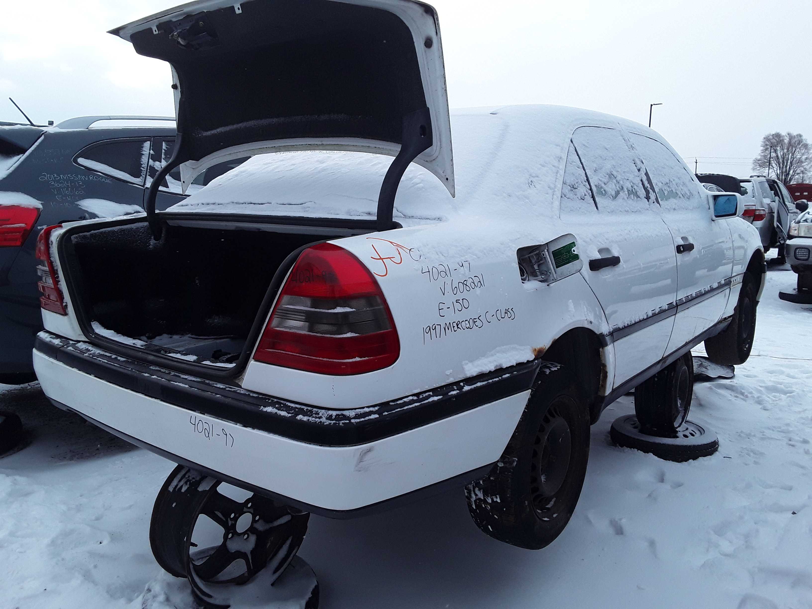 MERCEDES-BENZ C-CLASS 1997