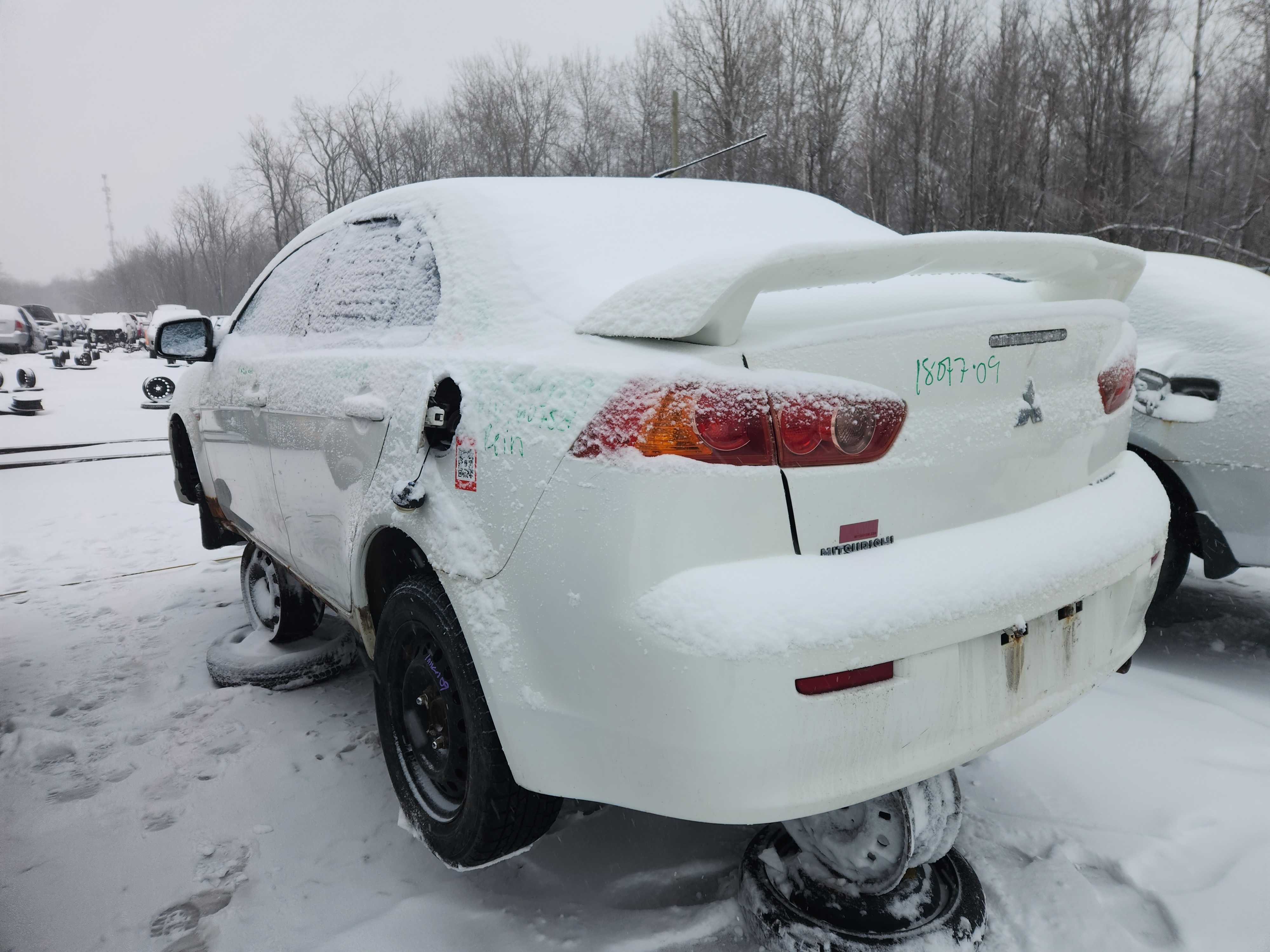 MITSUBISHI LANCER 2009