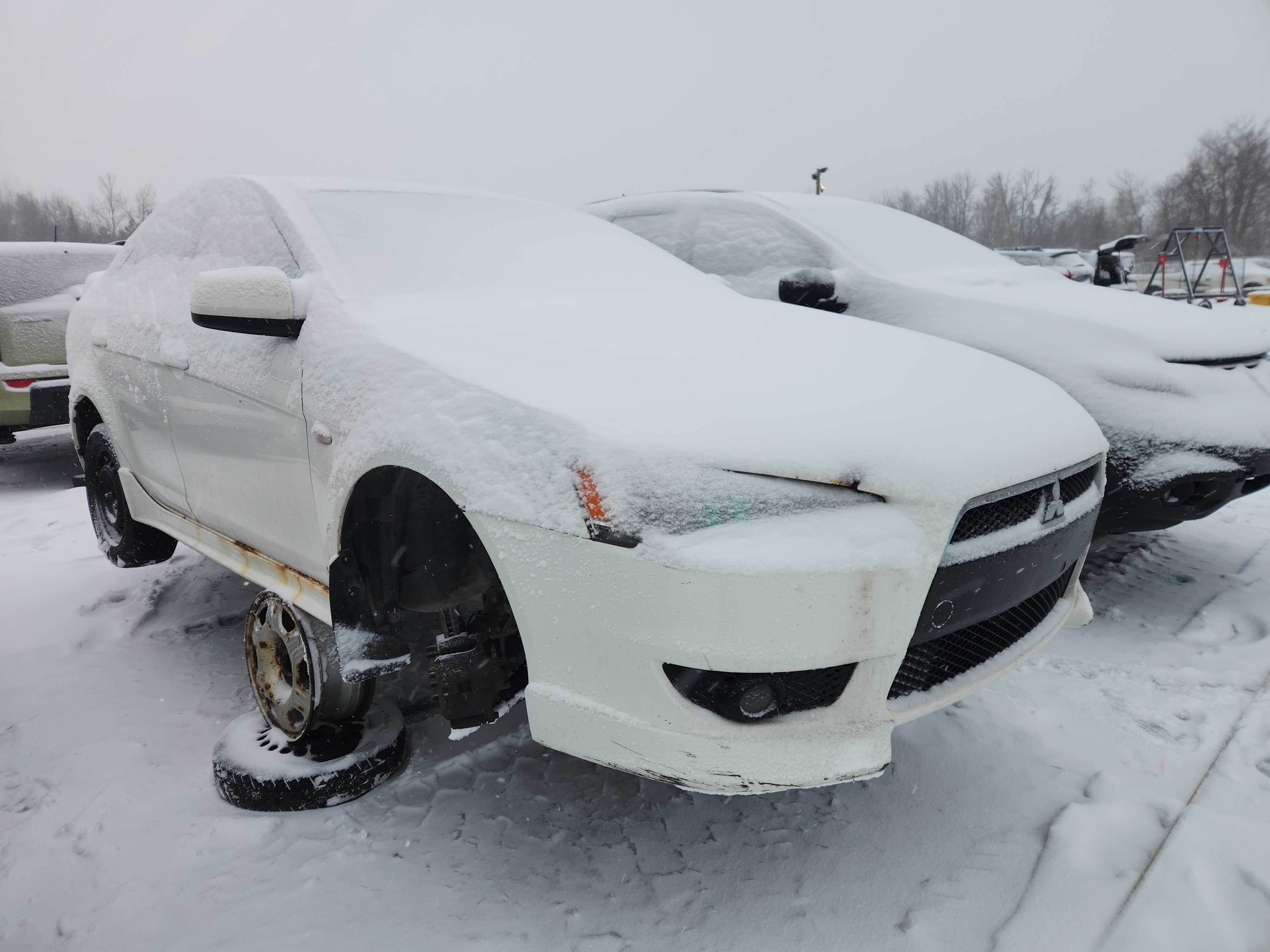 MITSUBISHI LANCER 2009