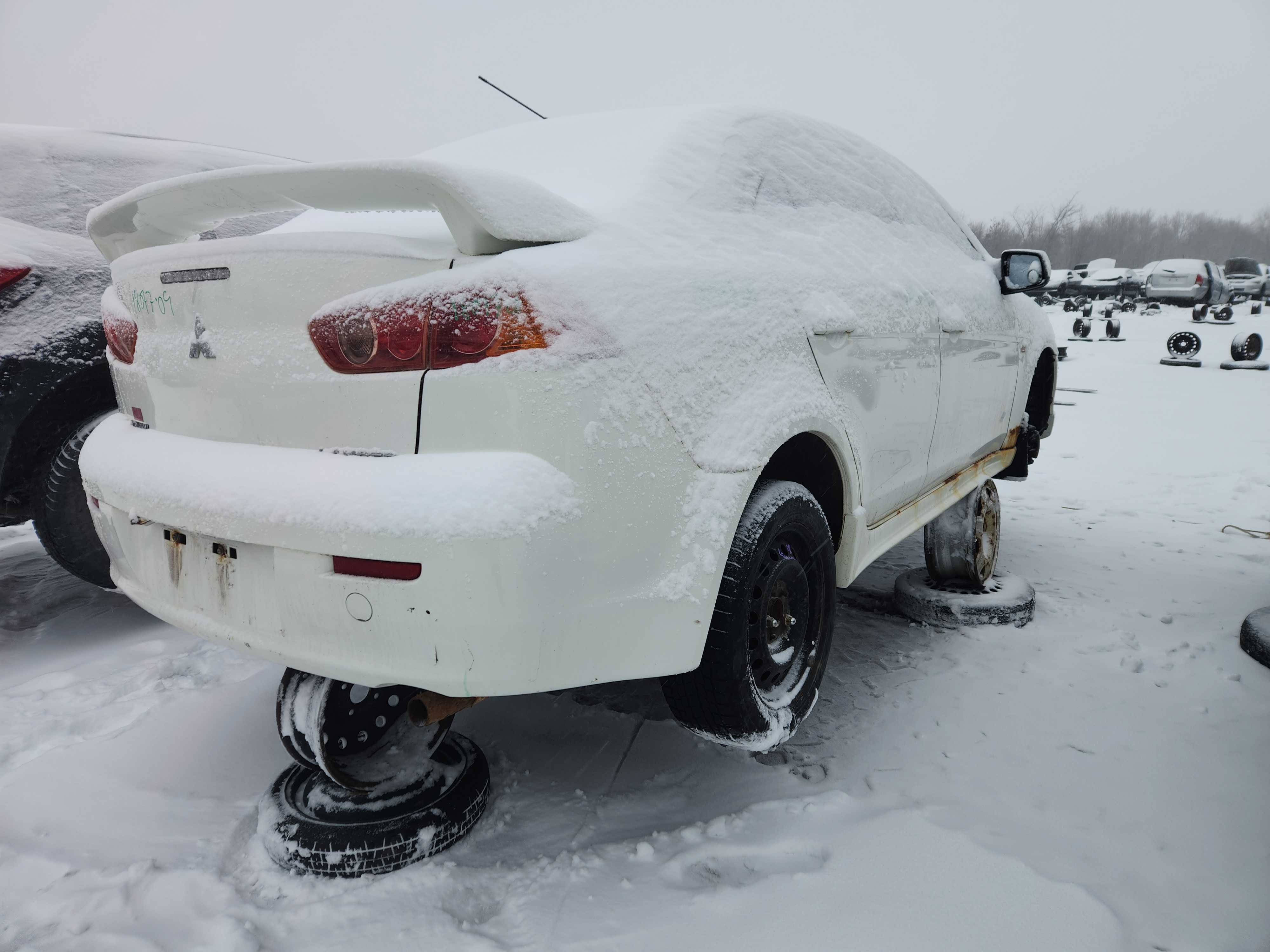 MITSUBISHI LANCER 2009