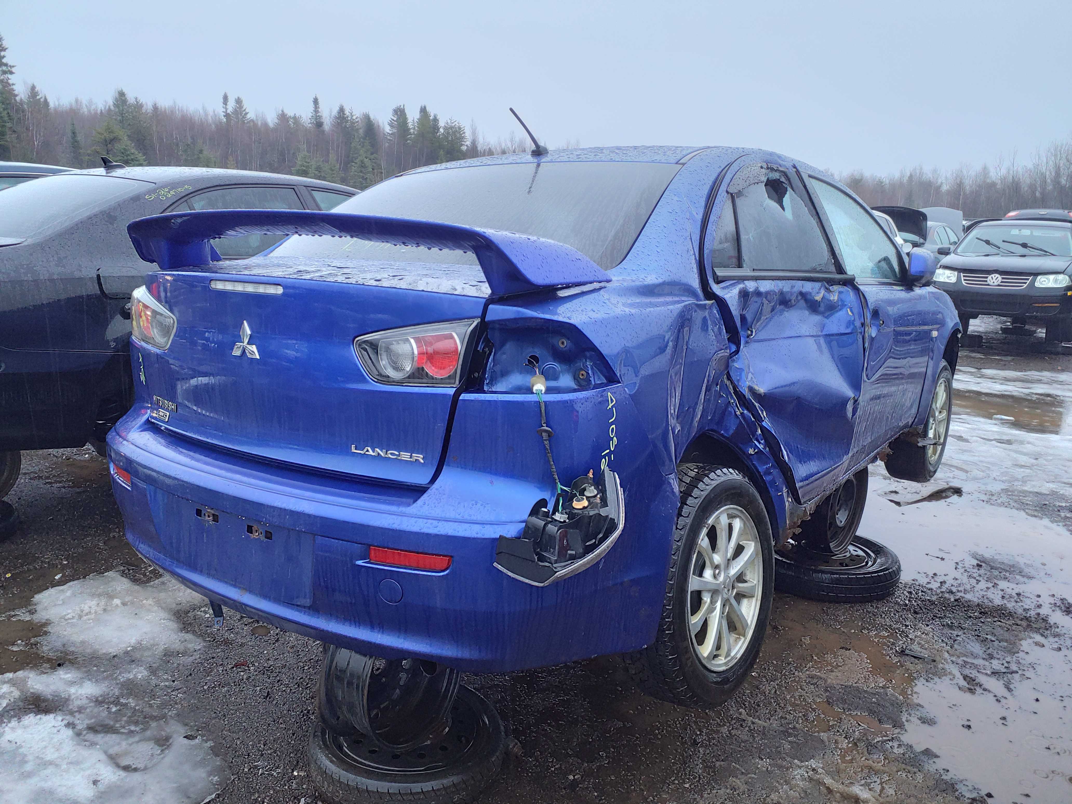 MITSUBISHI LANCER 2012