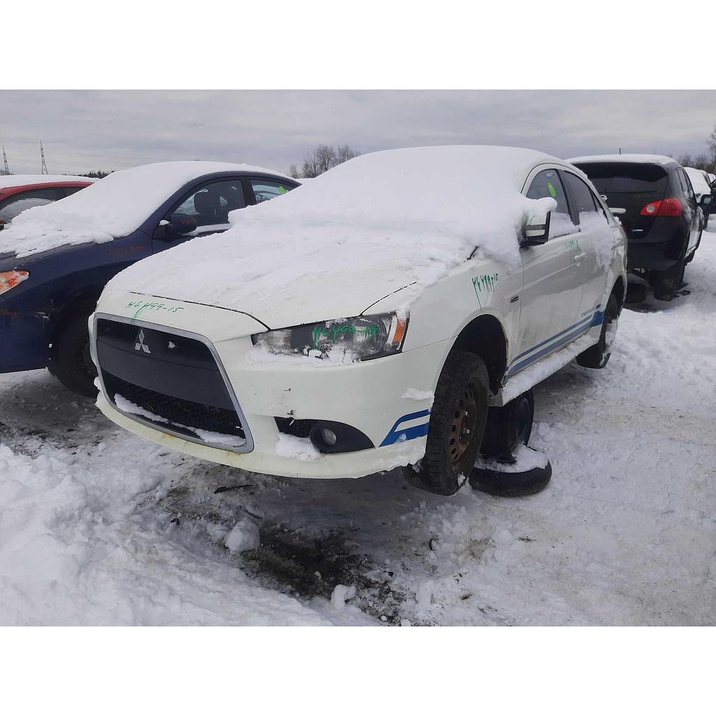 MITSUBISHI LANCER 2015