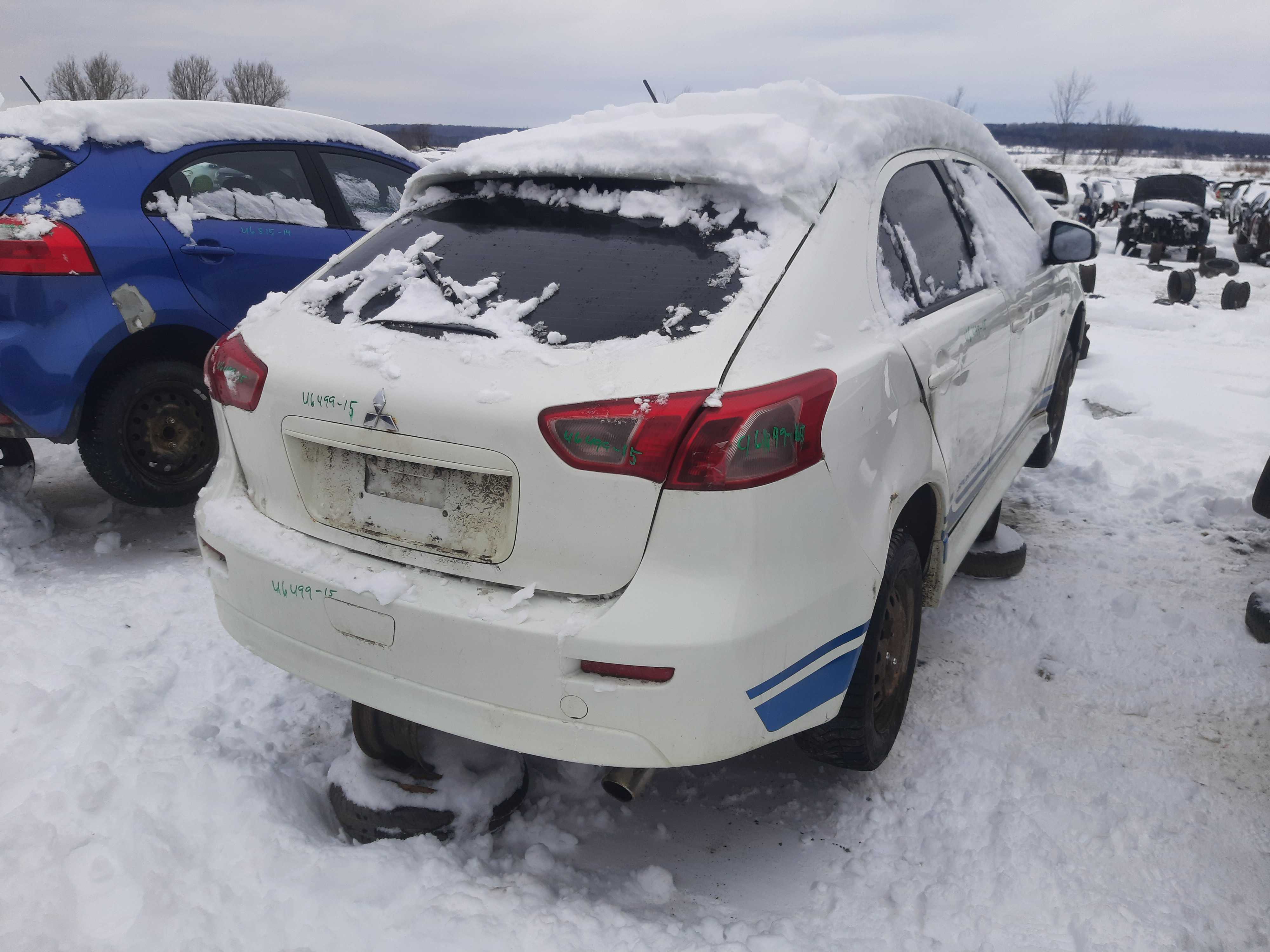 MITSUBISHI LANCER 2015