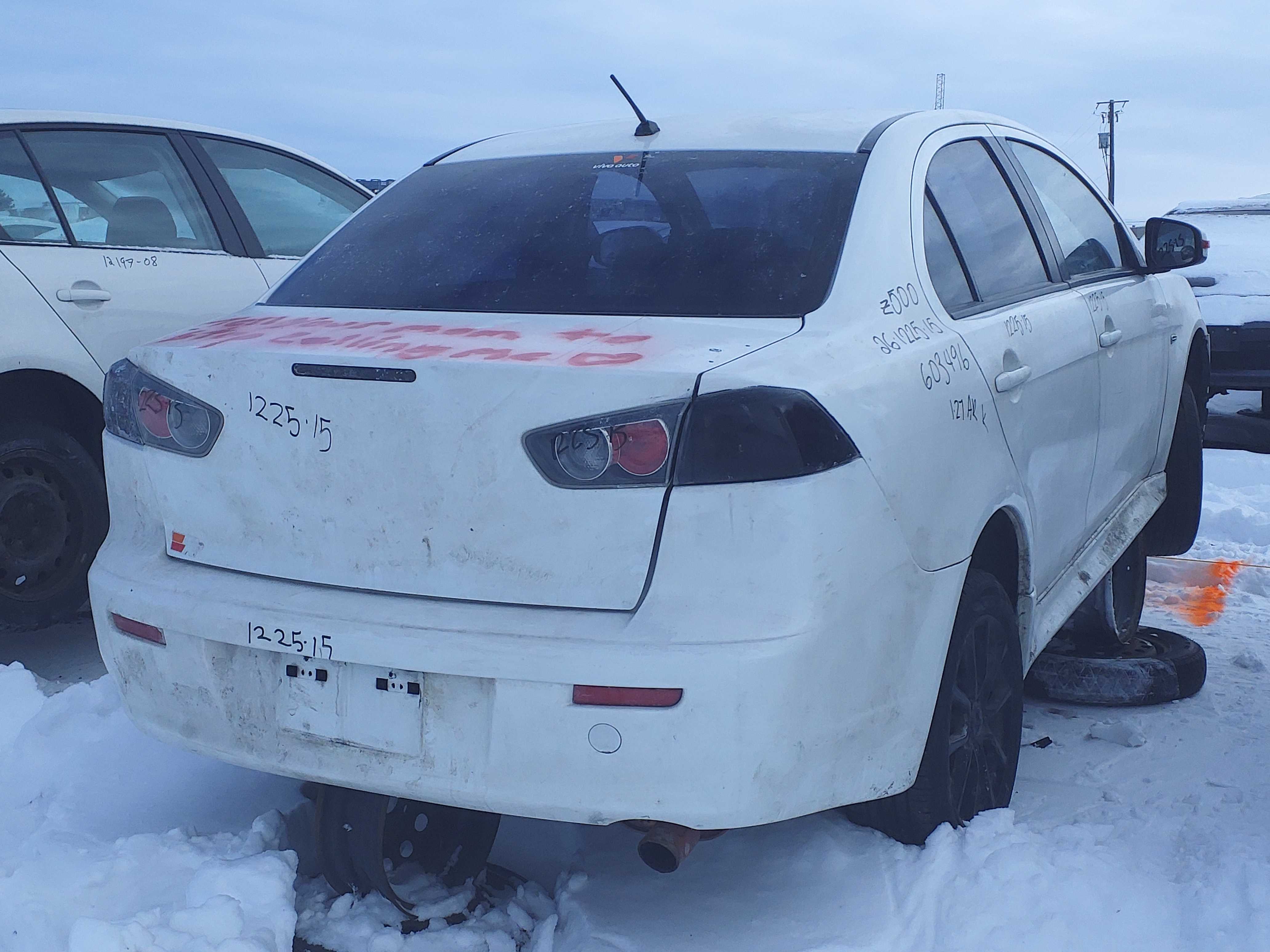 MITSUBISHI LANCER 2015