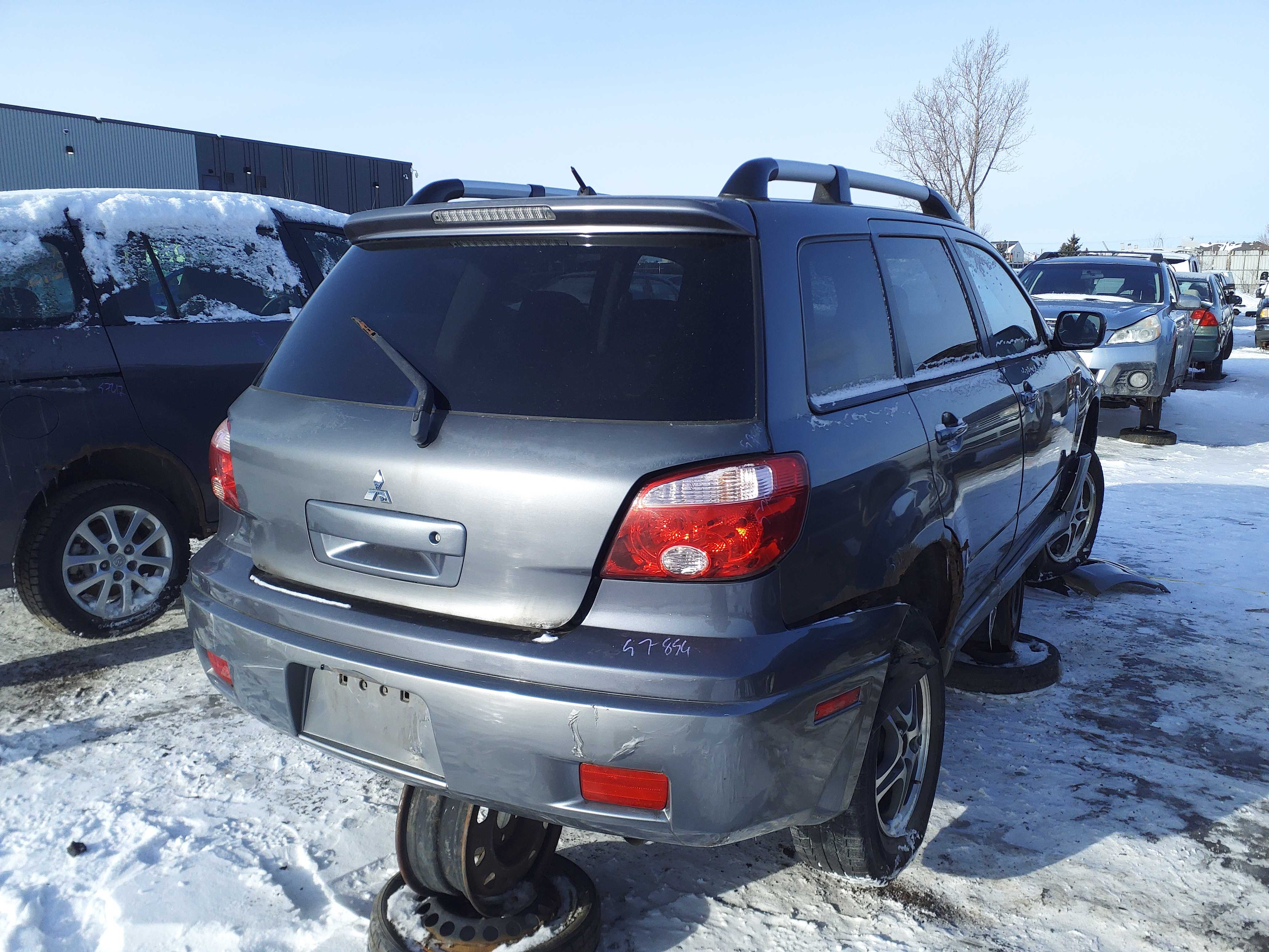 MITSUBISHI OUTLANDER 2006