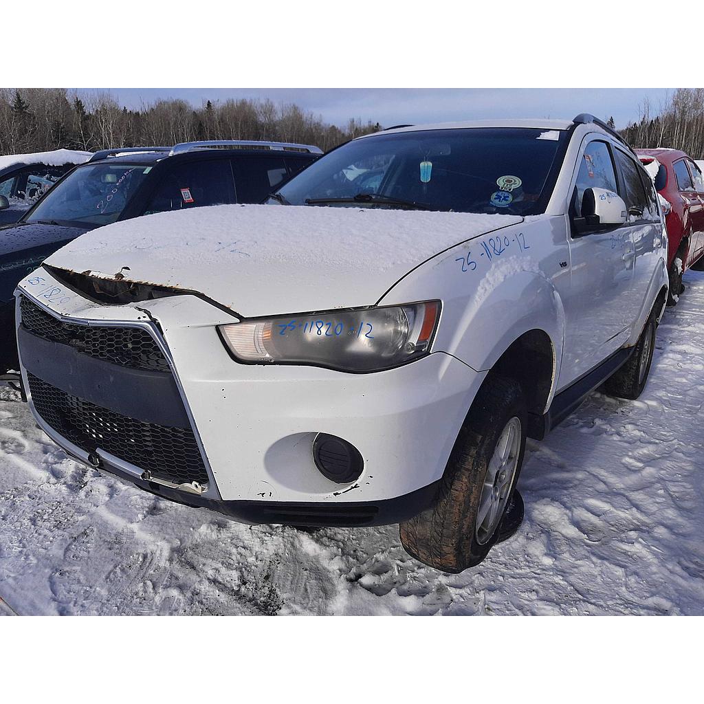 MITSUBISHI OUTLANDER 2012