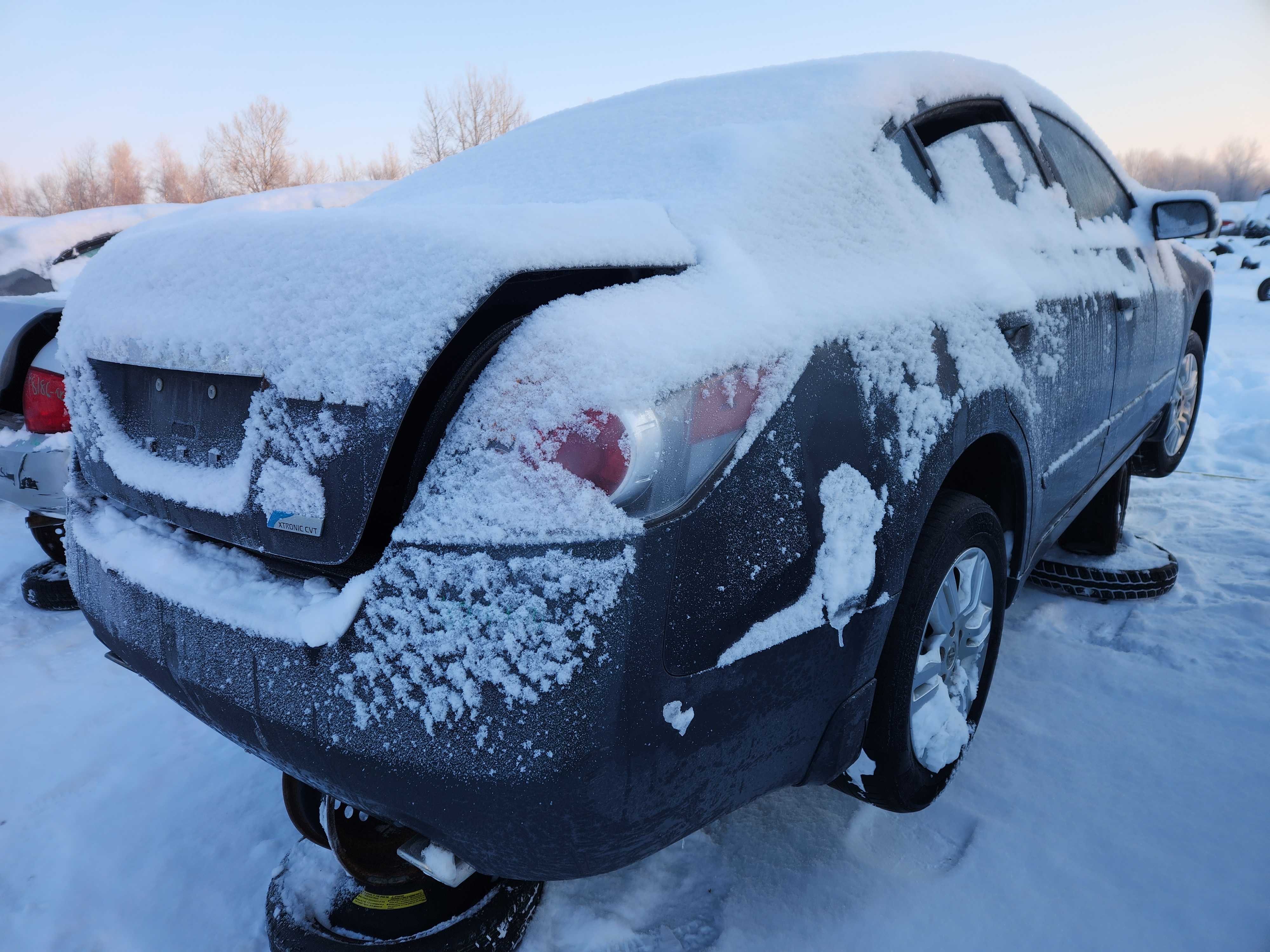 NISSAN ALTIMA 2010