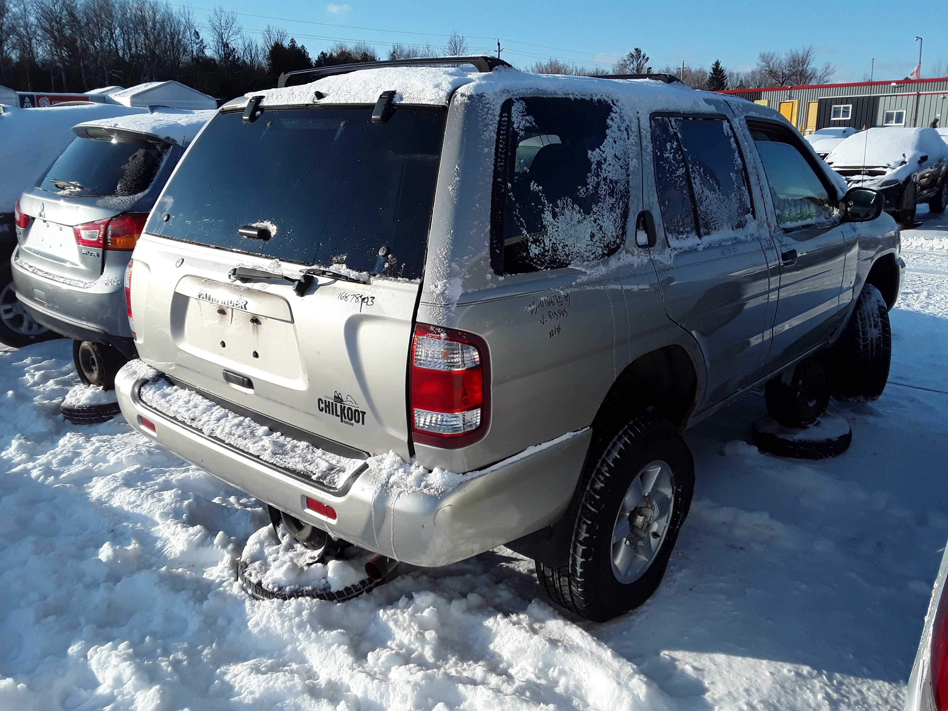 NISSAN PATHFINDER 2003