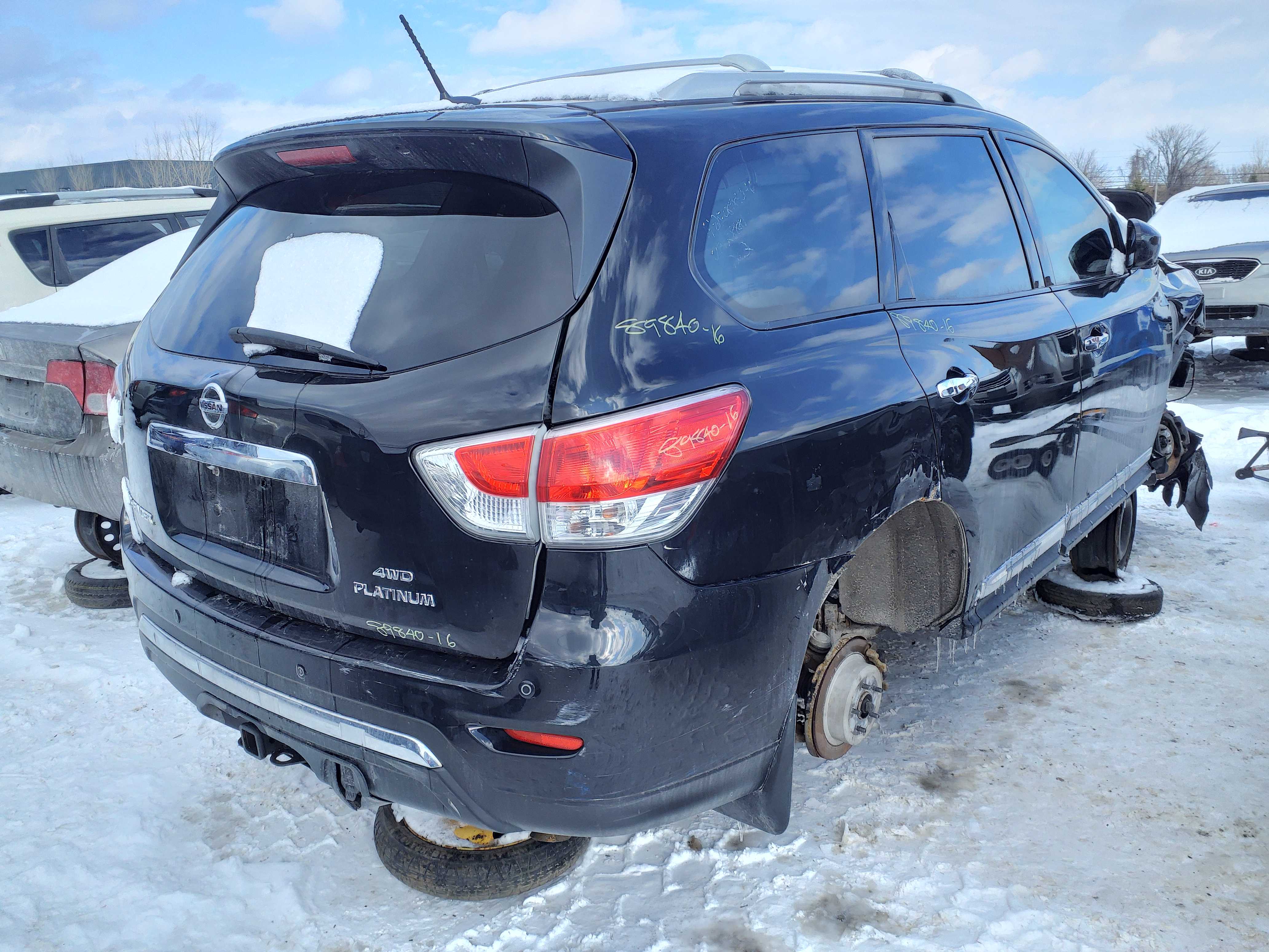 NISSAN PATHFINDER 2016