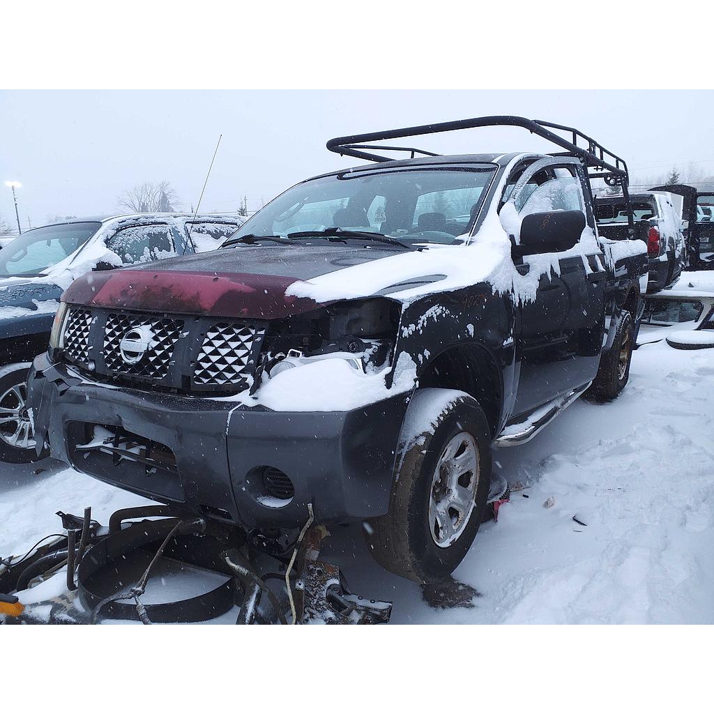 NISSAN TITAN 2004