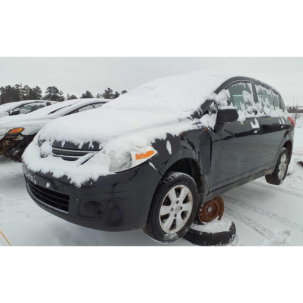 NISSAN VERSA 2011