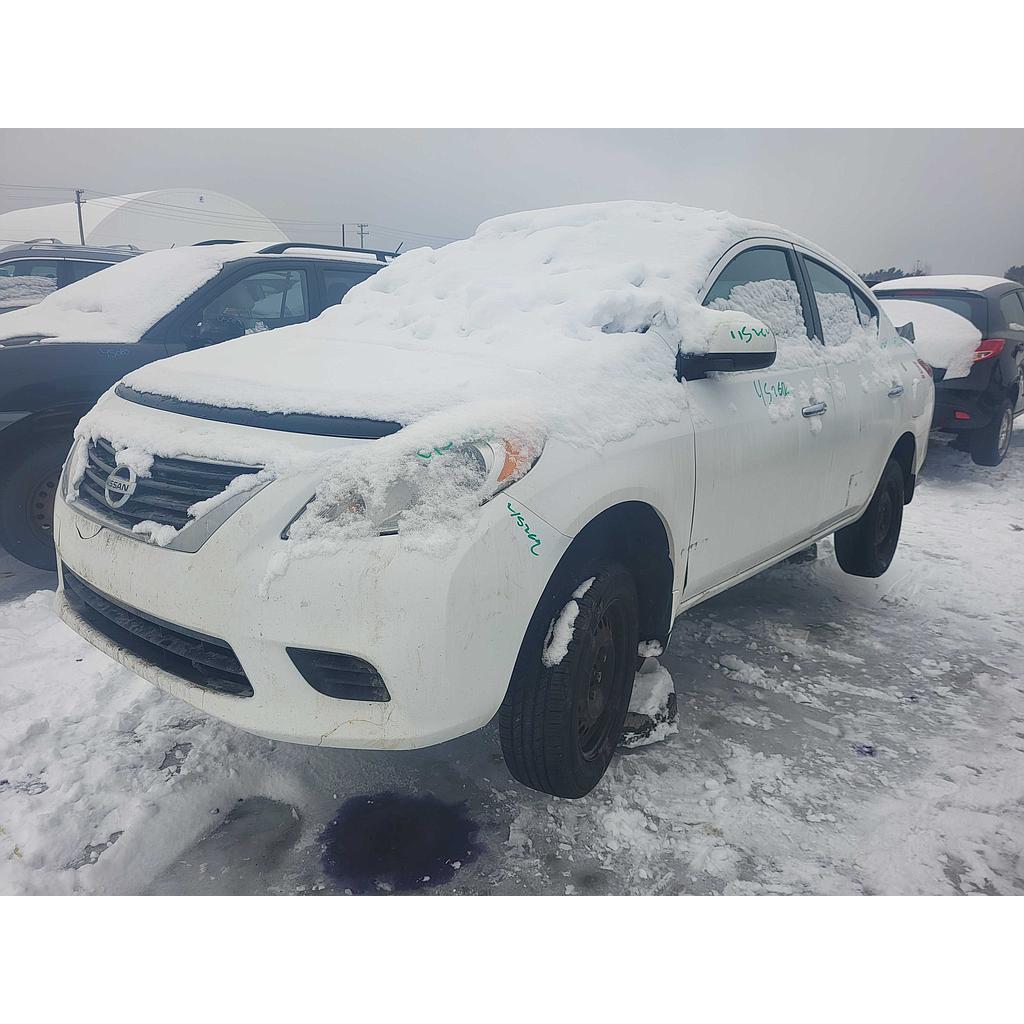 NISSAN VERSA 2012