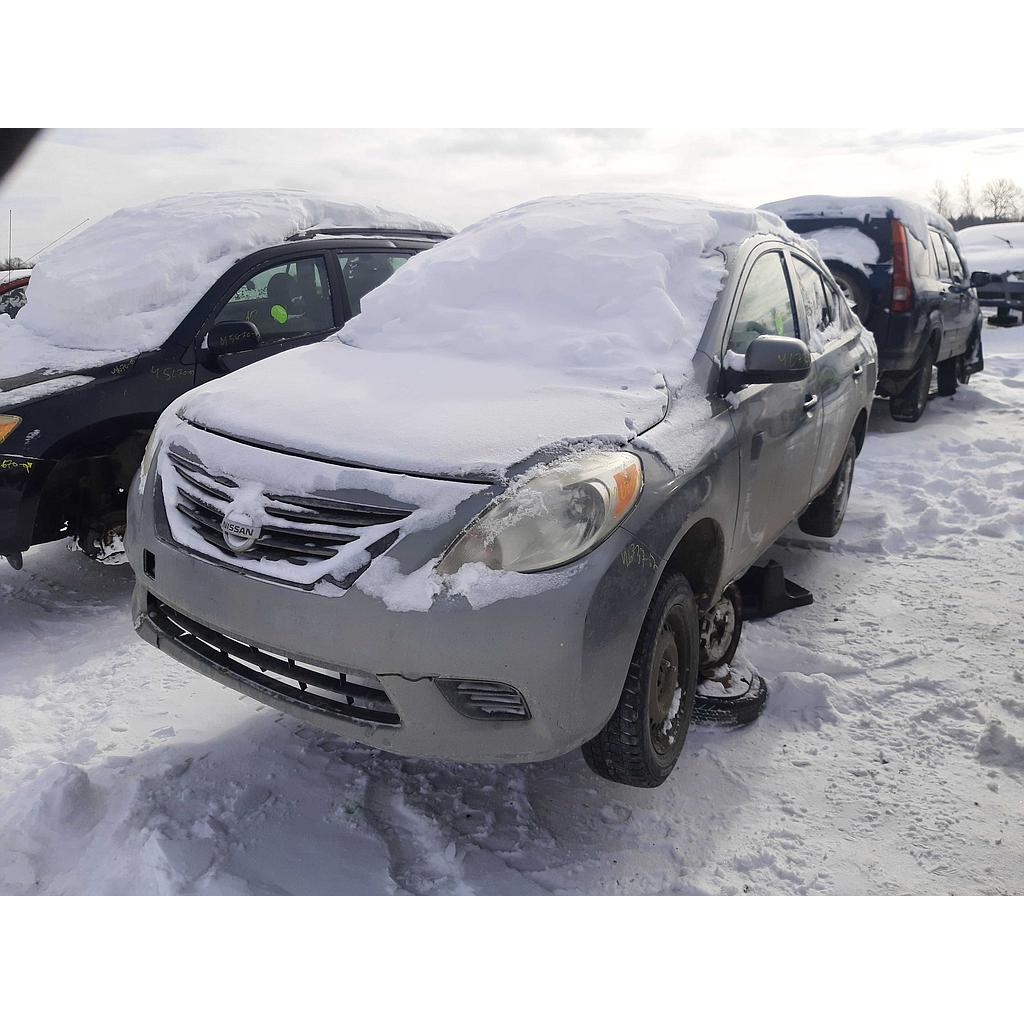 NISSAN VERSA 2012