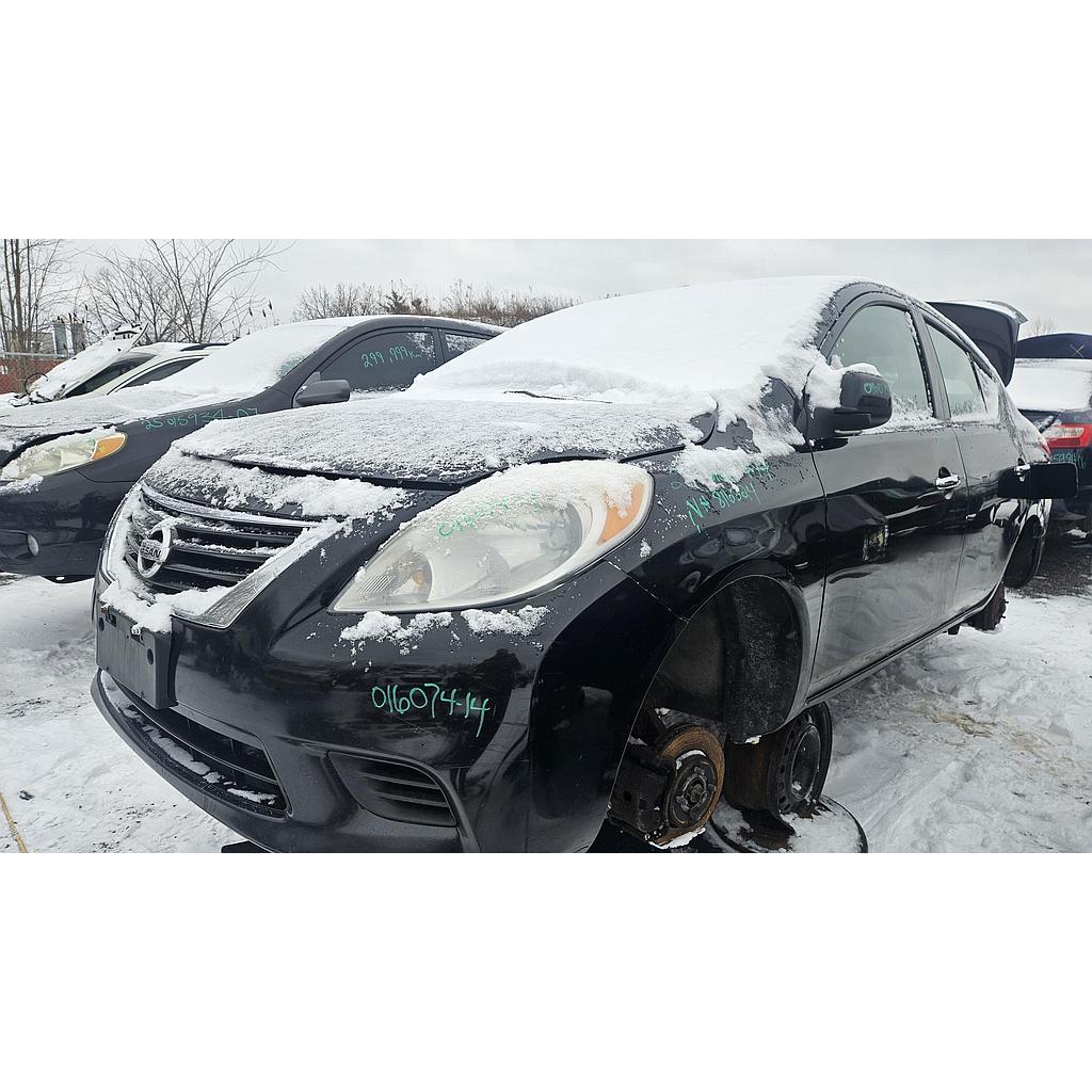 NISSAN VERSA 2014