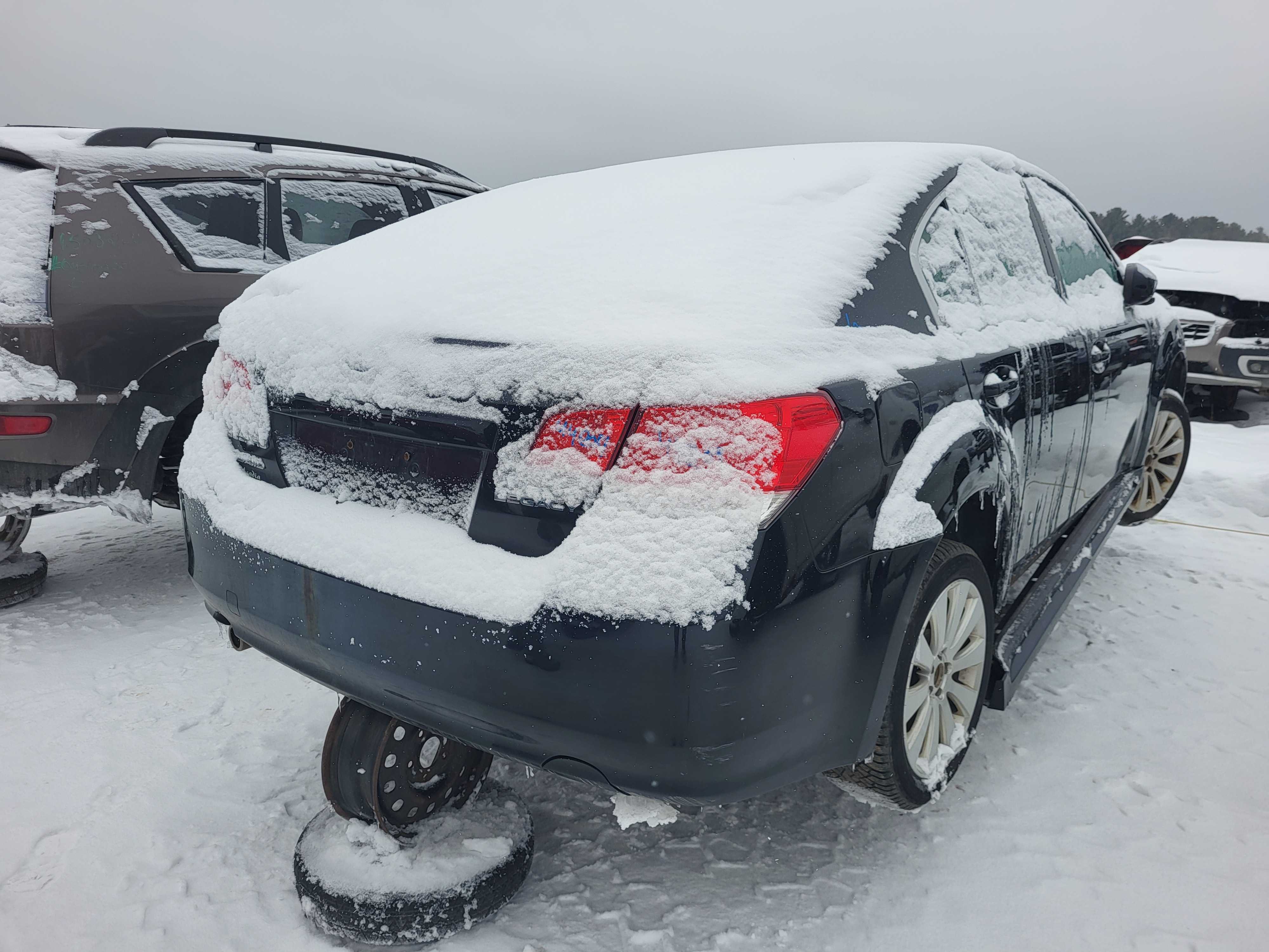 SUBARU LEGACY 2011