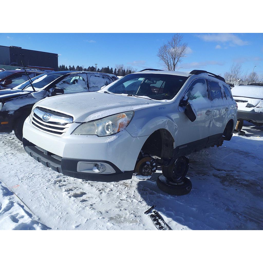 SUBARU OUTBACK 2010