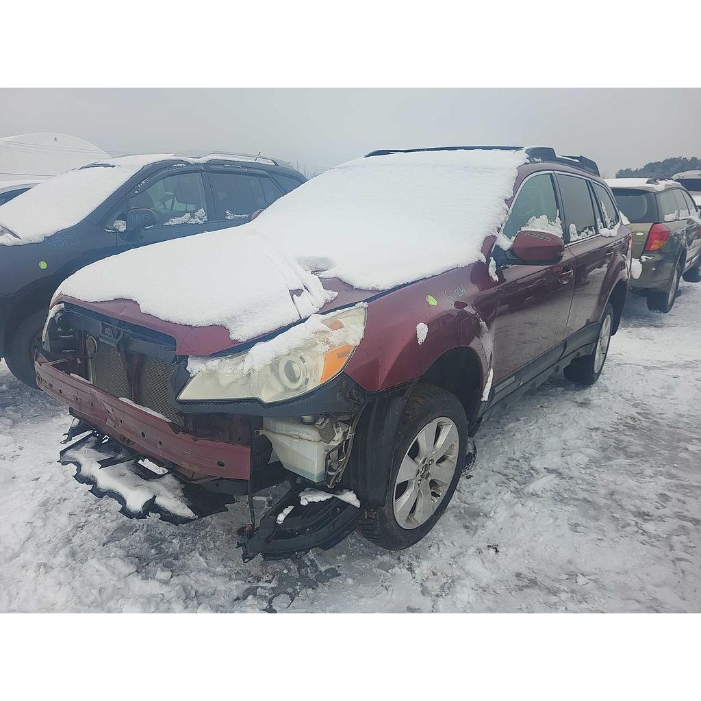 SUBARU OUTBACK 2011