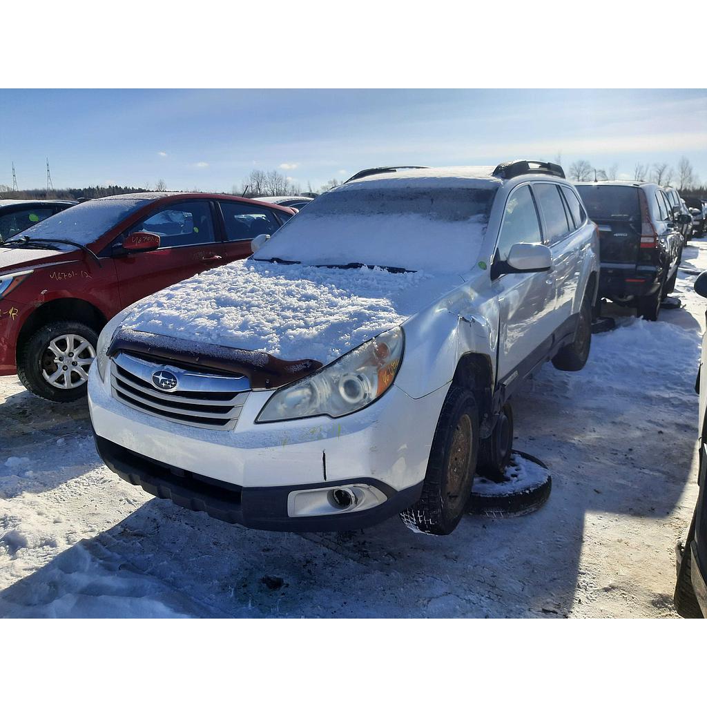 SUBARU OUTBACK 2011