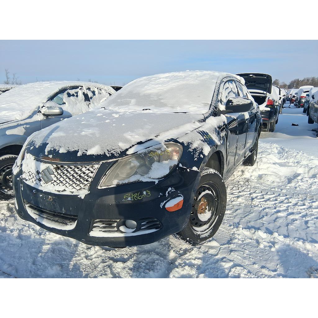 SUZUKI KIZASHI 2013