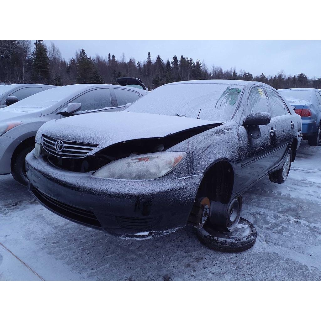 TOYOTA CAMRY 2005