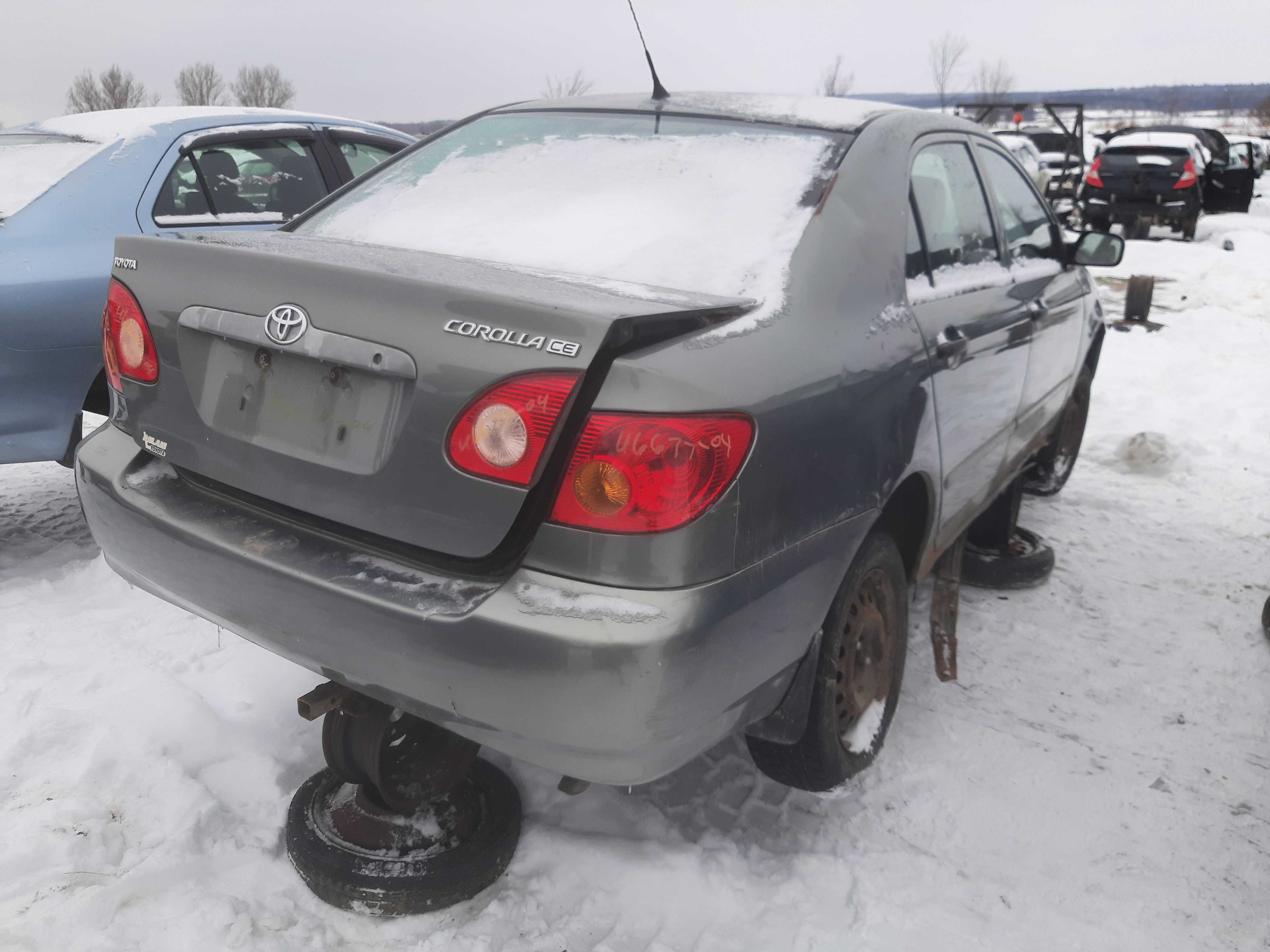 TOYOTA COROLLA 2004