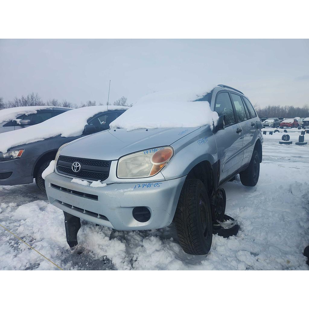 TOYOTA RAV4 2005