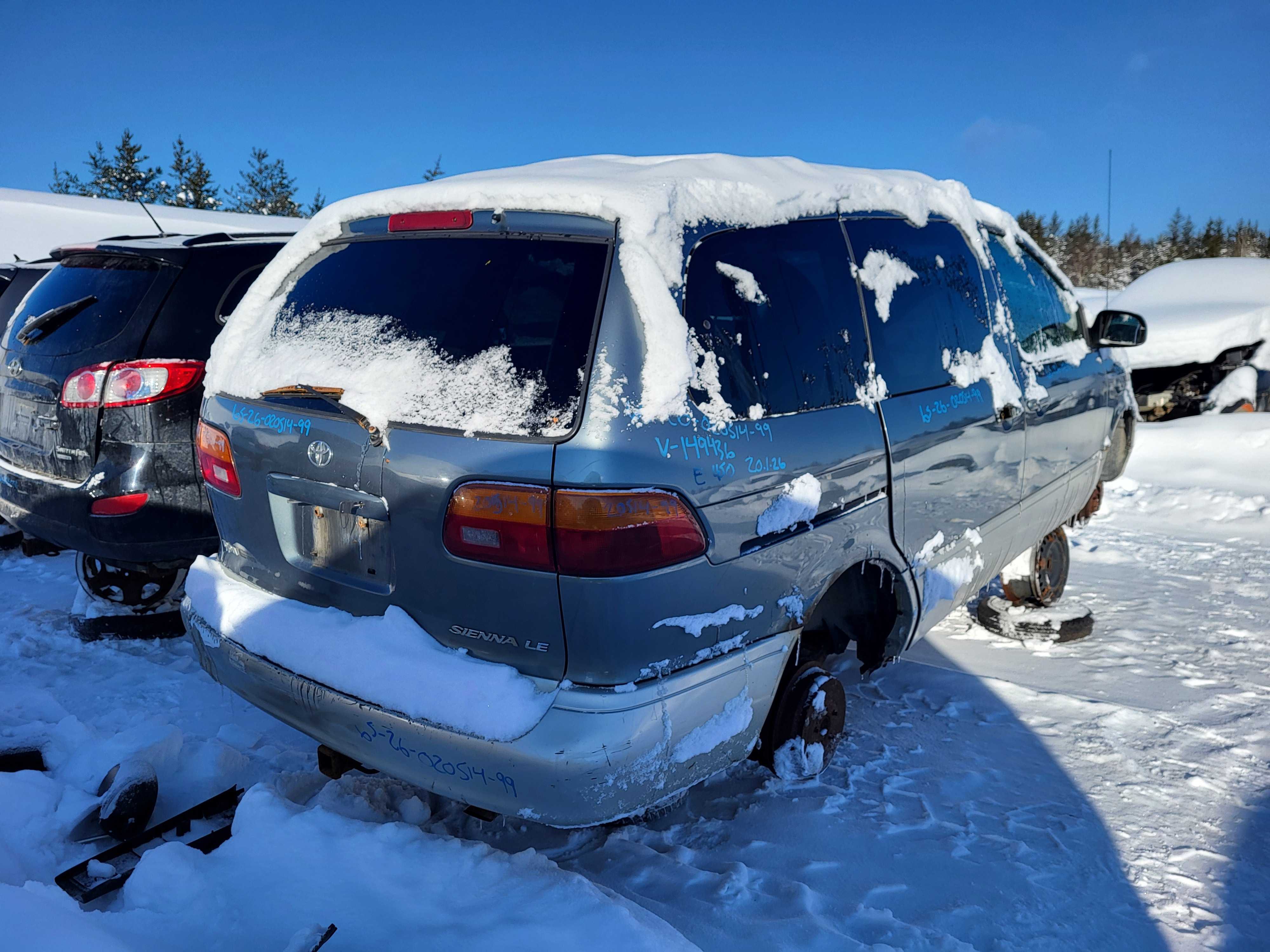 TOYOTA SIENNA 1999